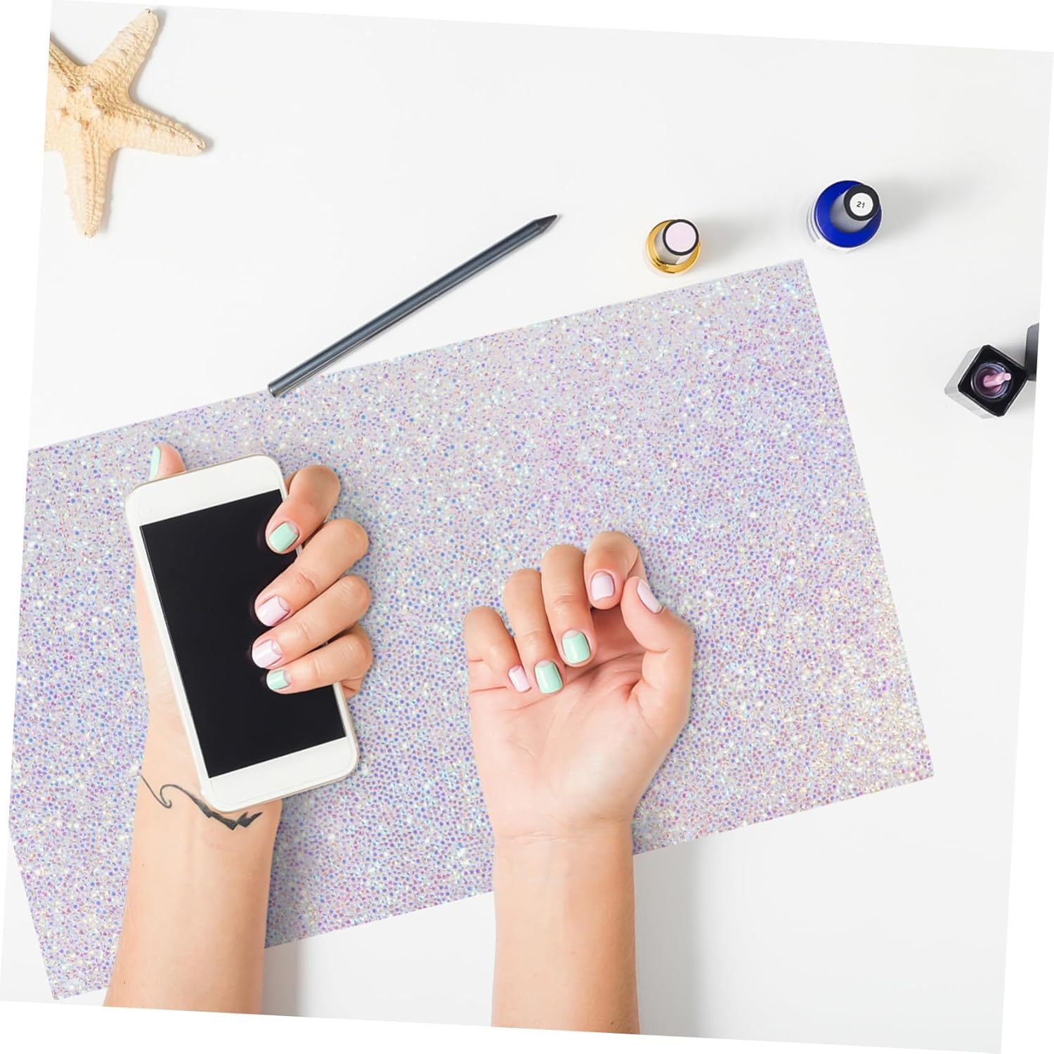 Baluue Diamond Nail Art Mat Shiny Glitter Cushion for Manicure Versatile Nail Art Desktop Pad for Beginners Professionals Decorative Hand Pad image number 4