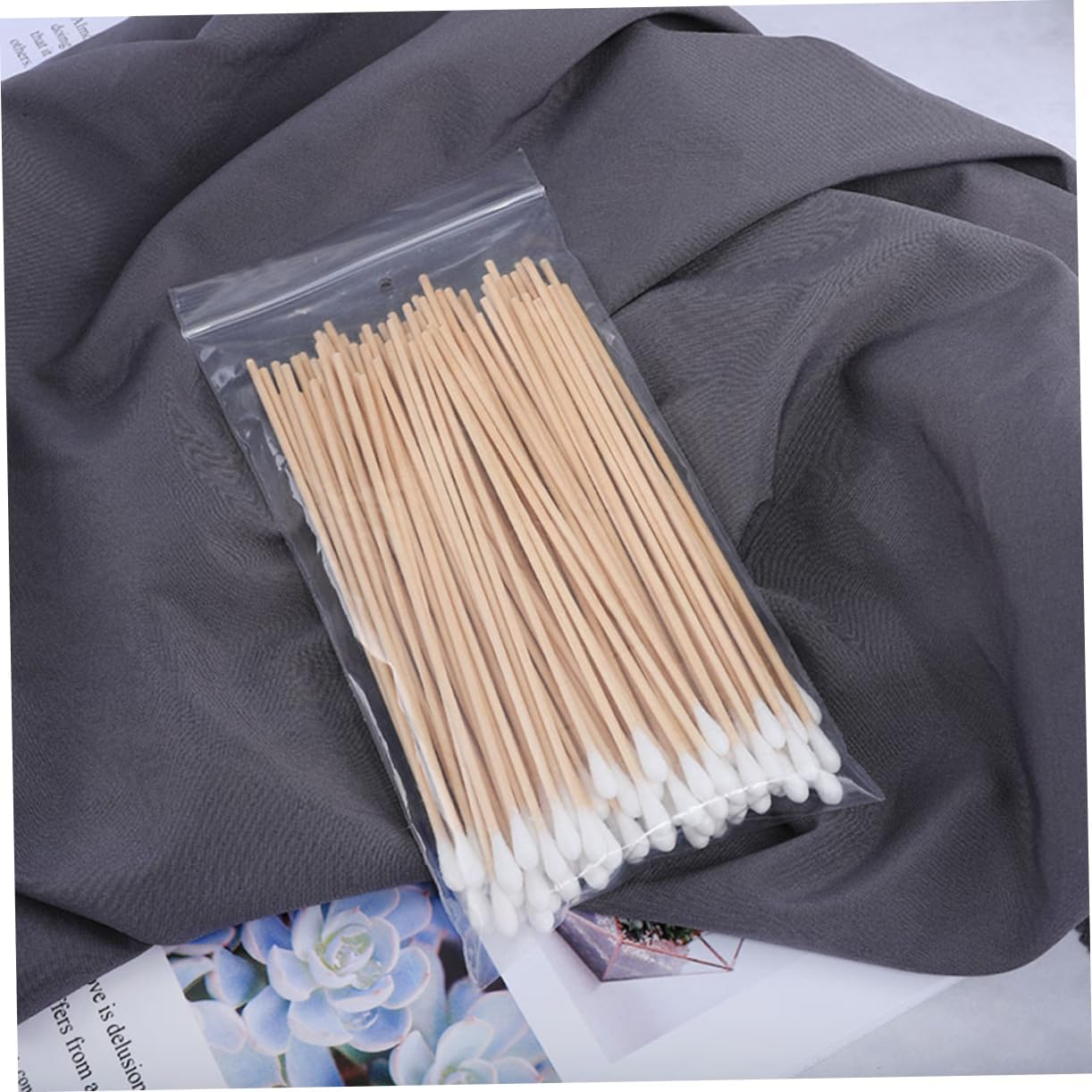 Cotton Swabs for Pets 400 Pack Single Head Wooden Stick Cleaning Swabs for PET Grooming and Hygiene image number 4