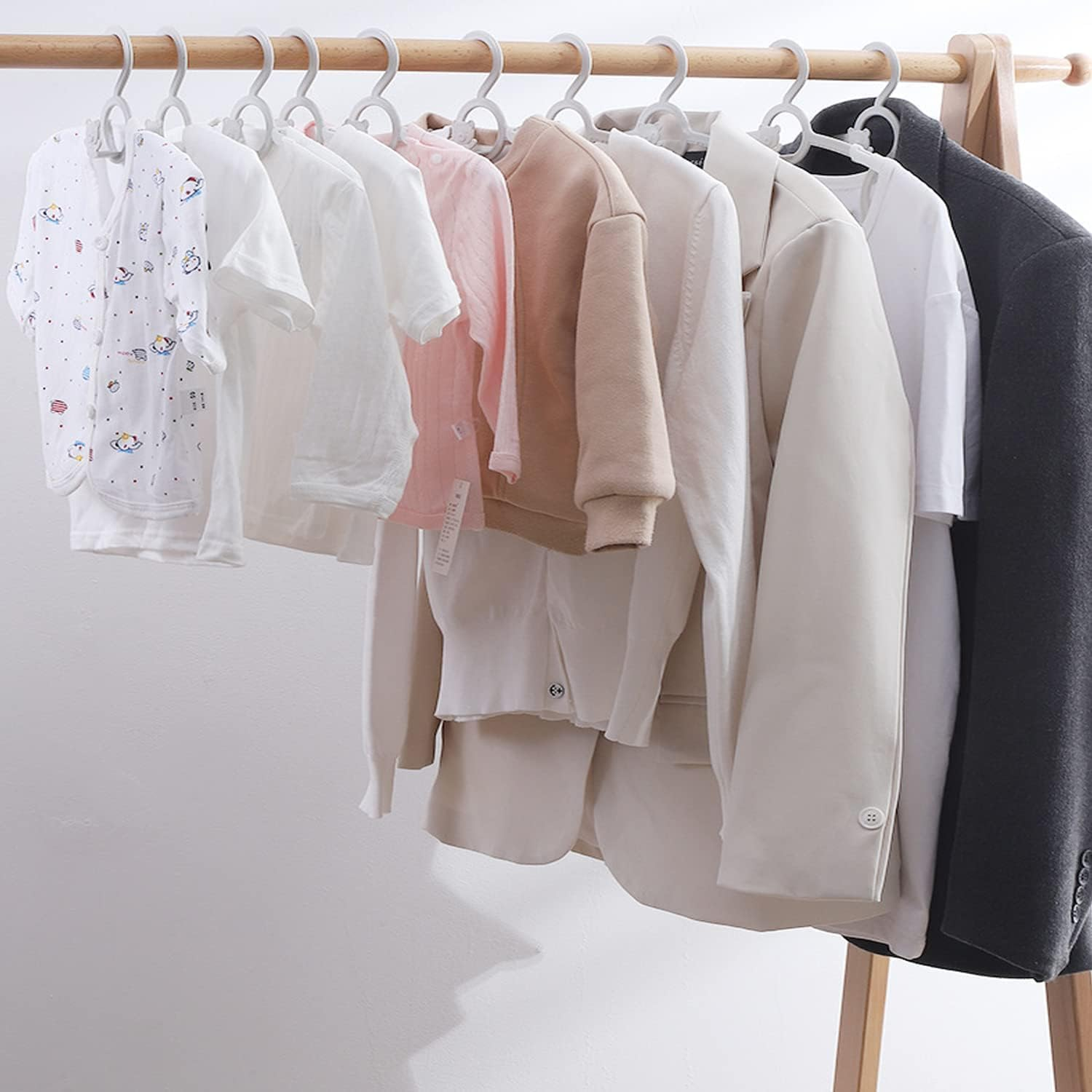 Baby Hangers for Closet,20 Pack Infant Hangers,Non-Slip and Extendable Plastic Children'S Newborn Baby Hangers 11"-14" Adjustable Children Coat Hanger for Girl Boy Toddler Kids Child (Grey) image number 4