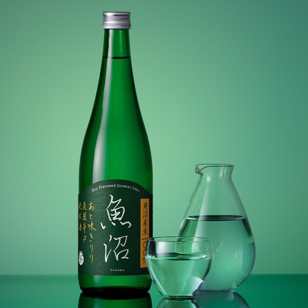 Shirataki Shuzo Tanrei Uonuma Junmai Sake 1.8 L image number 6