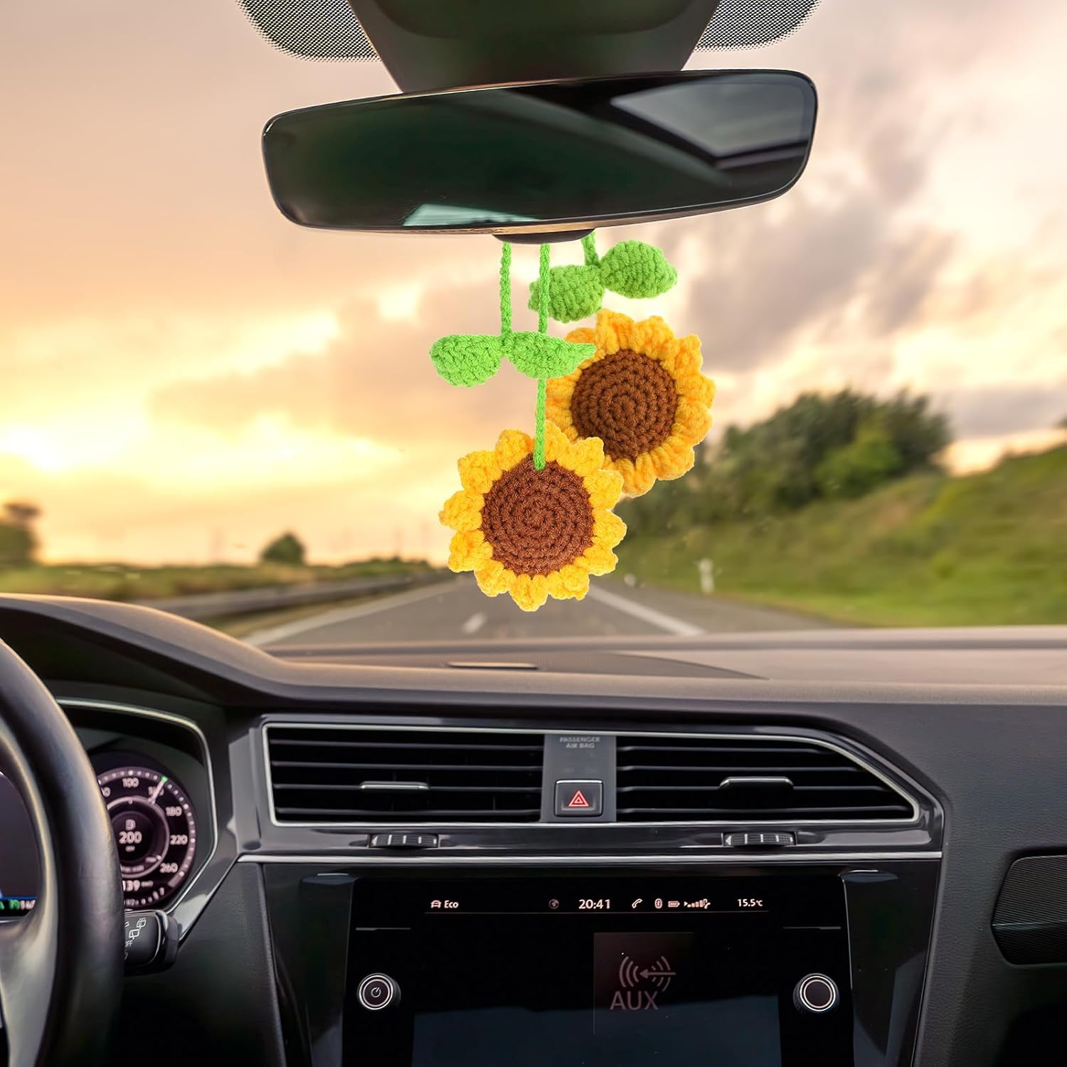 2PCS Sunflower Car Accessories, Handmade Sunflower Car Rear View Mirror Hanging Accessories Cute Crochet Cars Charm Ornaments for Interior Decorations Hanging(Yellow Green) image number 4