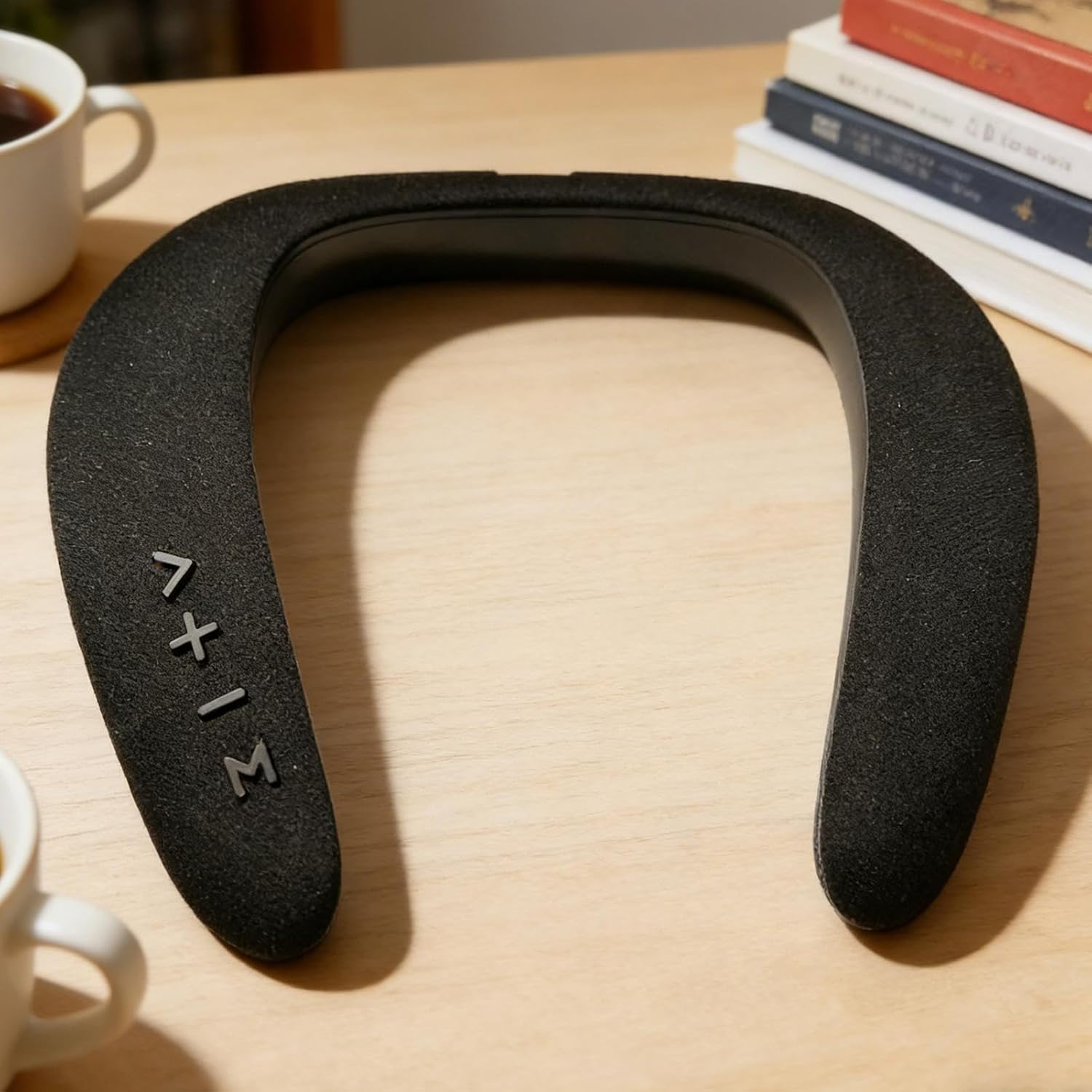 Uonguon Wireless Neck Speaker - 6-10H Playtime Audio Neckband - 5D Stereo Surround Sound Home Speakers - for Women Men Home Outdoor Camping Hiking Beach image number 4