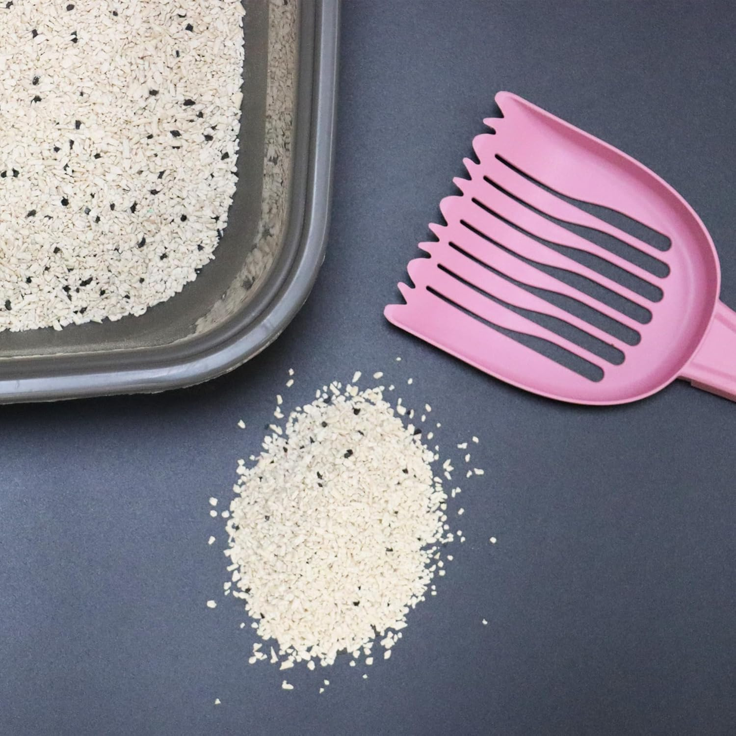 Croci Tofu Clean 10L Activated Carbon Litter &ndash; Cat Litter Bouncing Odour Free with Activated Carbon, Biodegradable to Throw into the Toilet, 100% Vegetable, Long-Lasting Sand image number 1