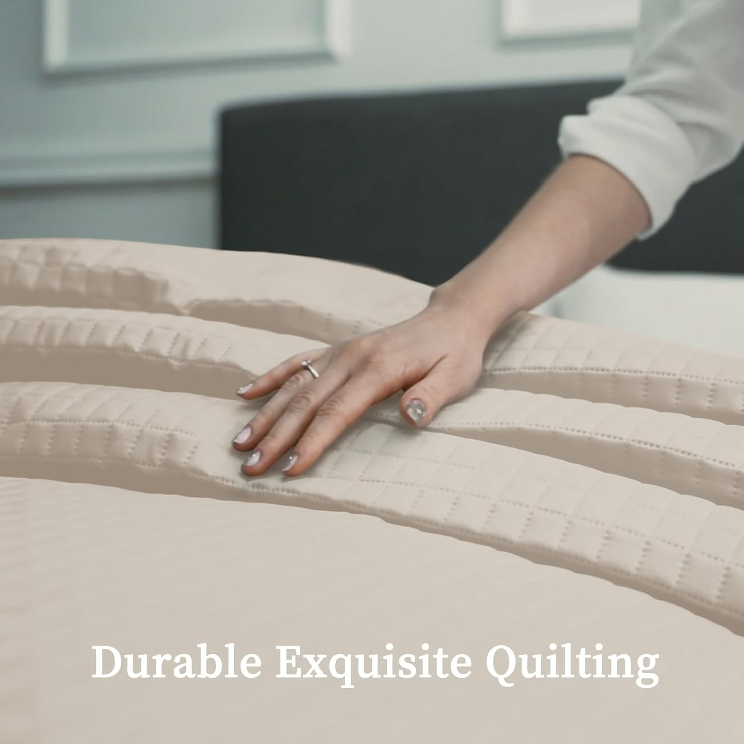 Hollyhome Luxury Checkered Super Soft Solid Single Pinsonic Bed Quilt Bedspread Bed Cover, Beige, Full/Queen image number 5