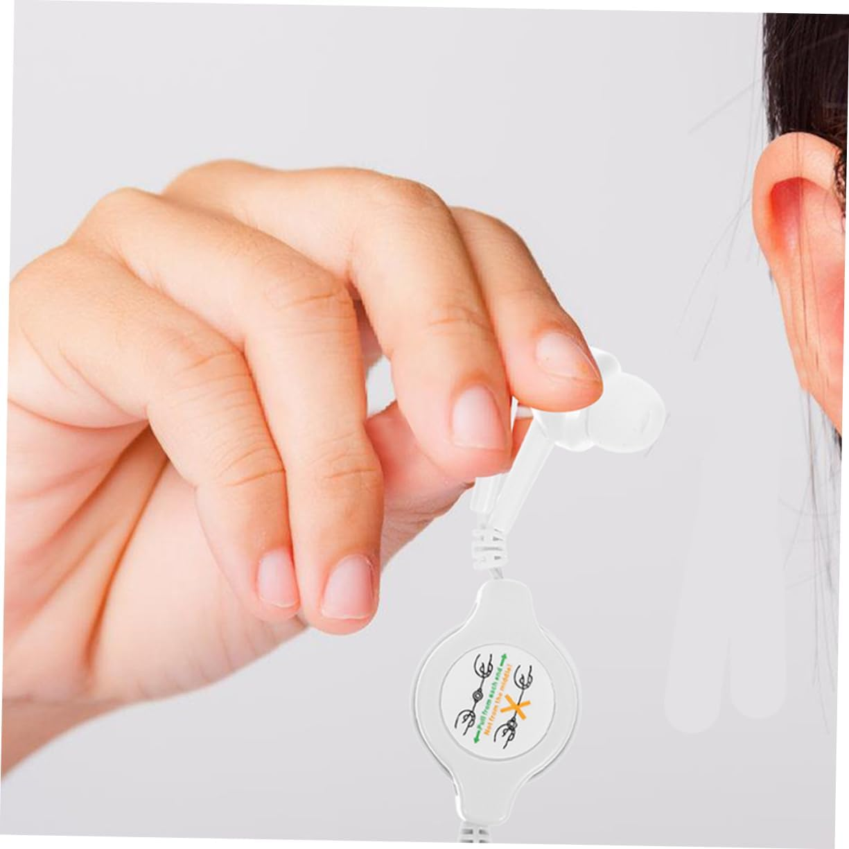 2Pcs Retractable in Ear Headphones Noise Isolating Earbuds with Lightweight Design for Sports Travel and Daily Use Comfortable Earphones for Clear Sound image number 6