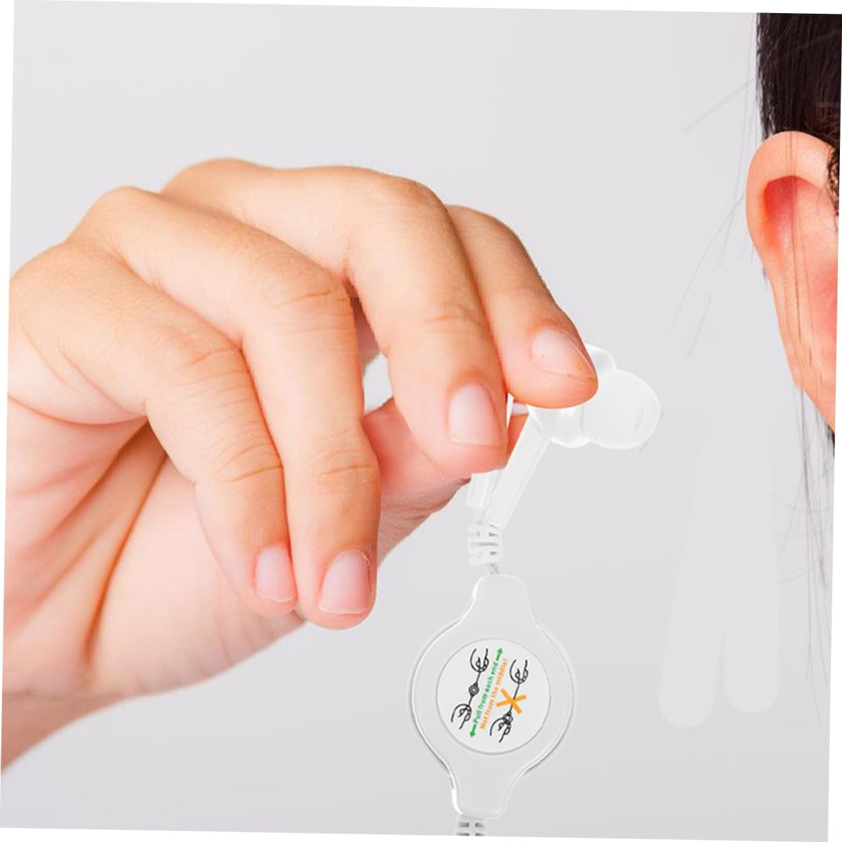 Housoutil 2Pcs Retractable Earbuds in Ear Headphones with Noise Isolation Lightweight Design for Sports Travel and Daily Use for DIY Fit Easy Storage image number 5