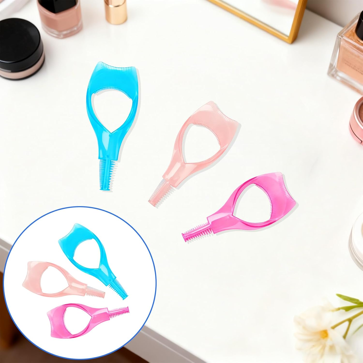 Lyvixora 3 PCS Eyelash Comb Cosmetics, Mascara Shield Guard, 3 in 1 Eye Lash Helper Guide Applicator Tool for Makeup Accessories image number 2