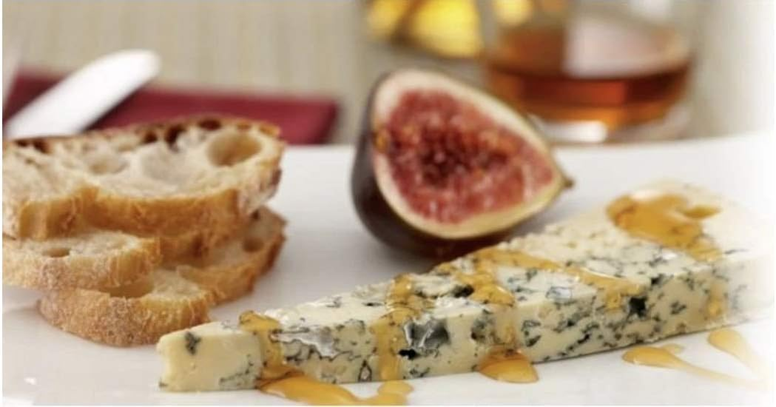 Superior Acacia Honey with Dried Summer Truffle 100% Pure [Vitamins,Organic Acids, Gluten- Free, Sweetener, Energy Booster, Squeeze Bottle] Miel Trufas Net Weight: 8.81Oz/250Gr - by Tita Italian image number 4