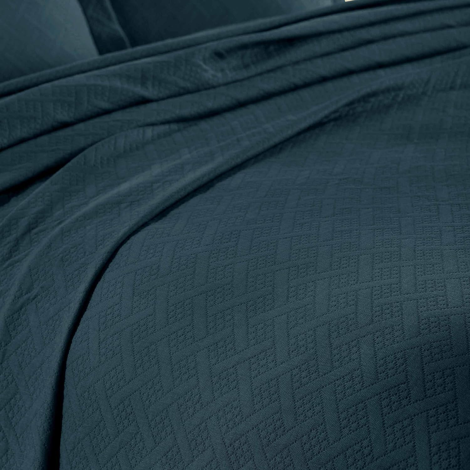 Superior 100% Cotton Basket Weave Bedspread with Shams, All-Season Premium Cotton Matelasse Jacquard Bedding, Quilted-Look Geometric Basket, Twin, Deep Sea image number 5