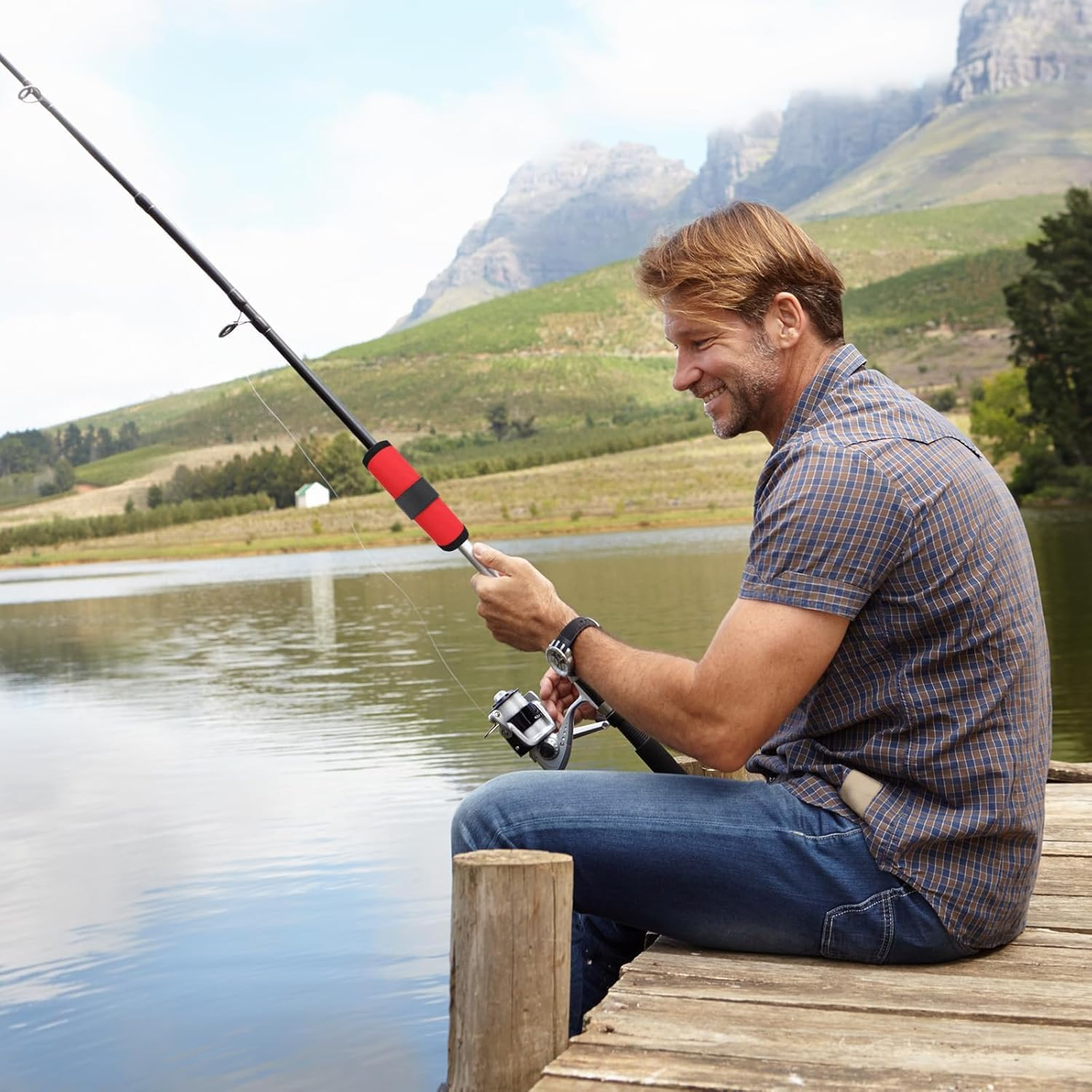 Wzenclave 4Pcs Fishing Lure Covers Set, Durable Lure Gloves & Bait Covers, Easily See Lure Hook Covers Lure Guard, for Rod Protection, Waterproof Lure Wrap & Shield for Fishing Accessories image number 2