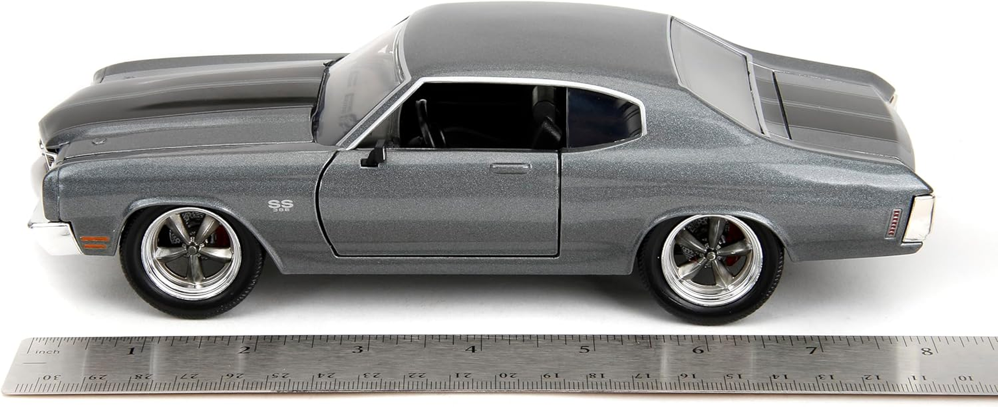 Fast & Furious 1:24 1970 Chevy Chevelle SS Die-Cast Car, Toys for Kids and Adults(Grey) image number 4