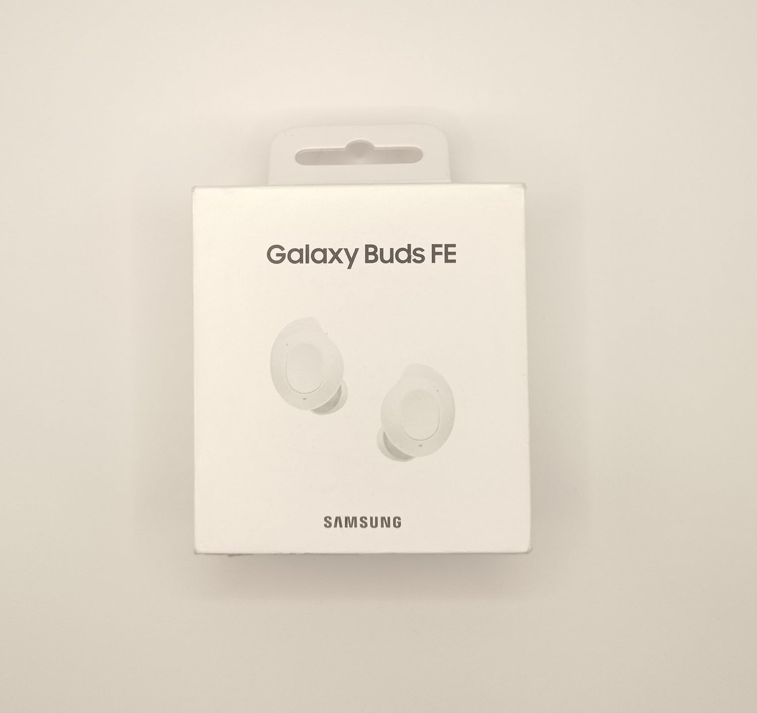 Samsung R400 Galaxy Buds FE White (Import Version) image number 3