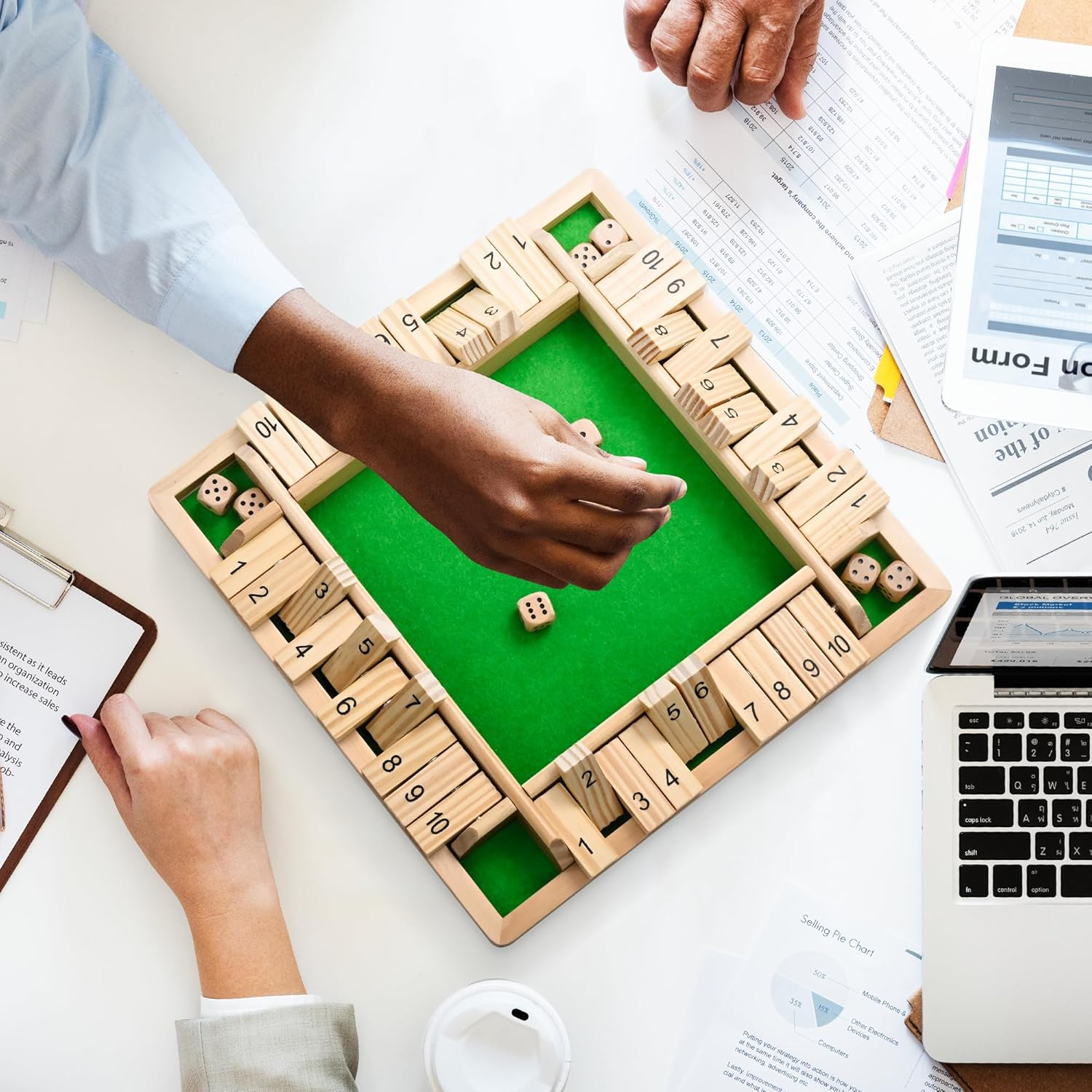 ROPODA 4-Way Shut the Box Dice Game (2-4 Players) for Kids + Adults [4 Sided Large Wooden Board Game, 8 Dice + Shut-The-Box Rules] Smart Game for Learning Numbers, Strategy + Risk Management image number 3