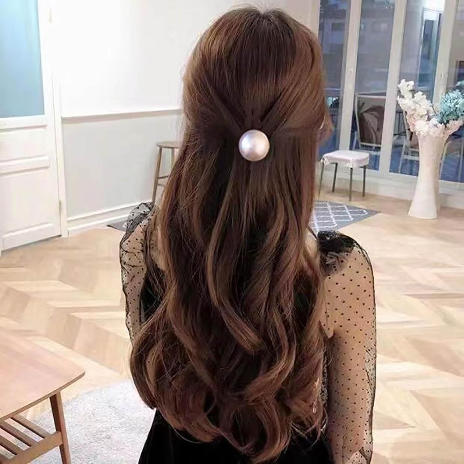 Tseenyi Pearl Hair Scrunchie Large Pearl Hair Rope White Pearl Elastic Hair Scrunchie Single Pearl Stretch Hair Bobbles Bridal Pearl Headwear Hair Rings Large Ponytail Holder Hair Band image number 4