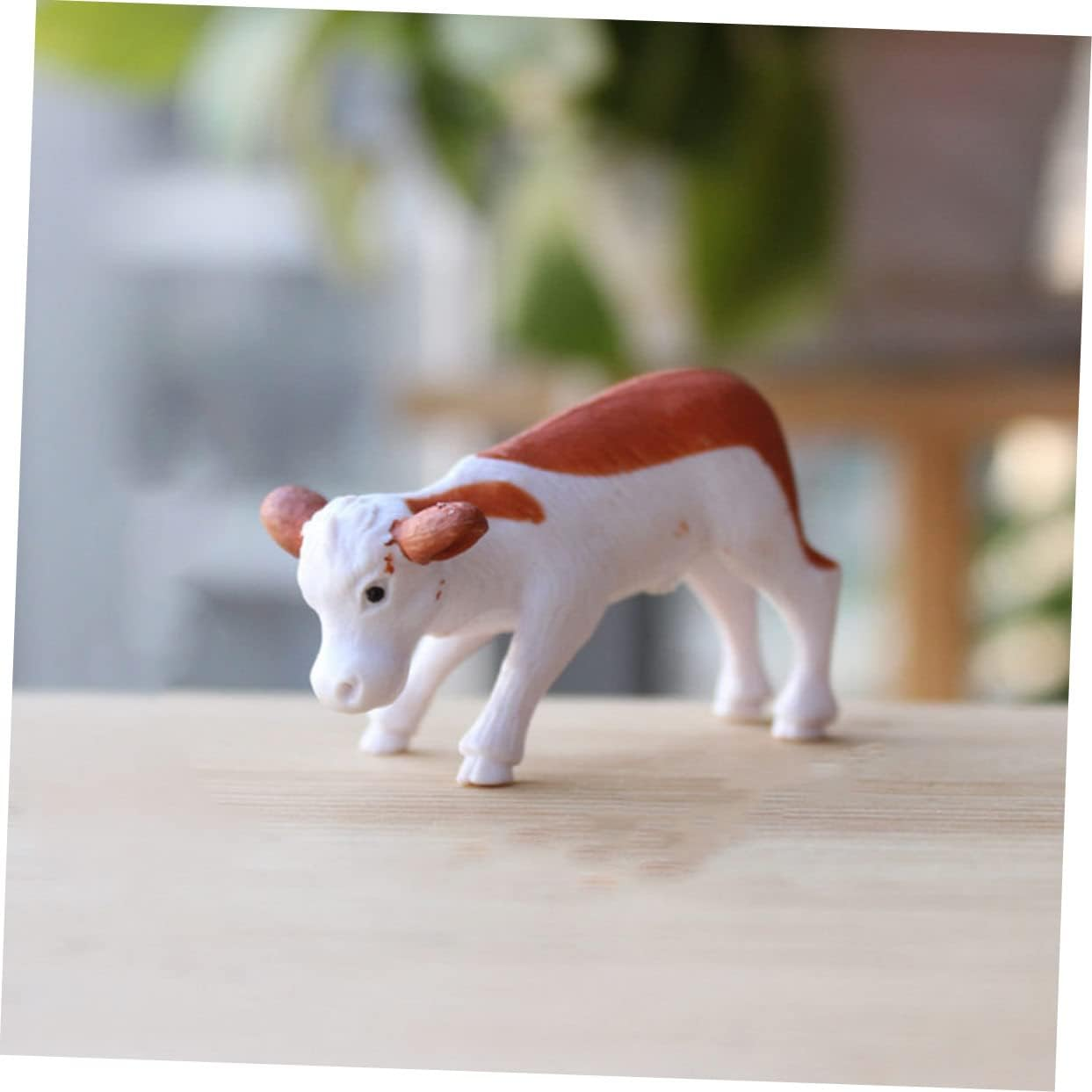 BESPORTBLE 4Pcs Miniature Cow Figurines Lifelike Aquarium Decorations for Fish Tanks and Flowerpots Non-Fading Safe Material Aquatic Vitality and Home Decor image number 1