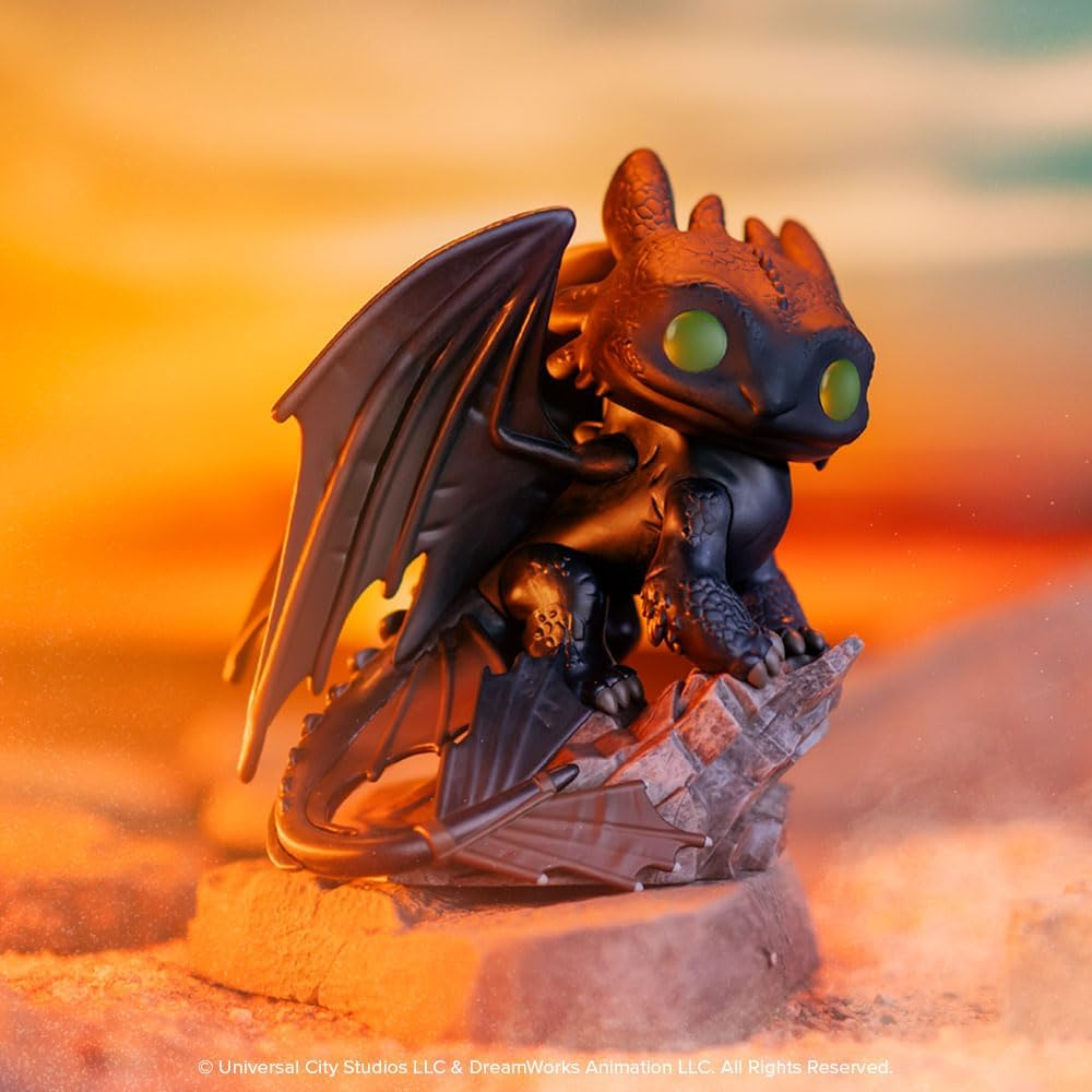 Funko POP! Deluxe: How to Train Your Dragon - Toothless image number 6