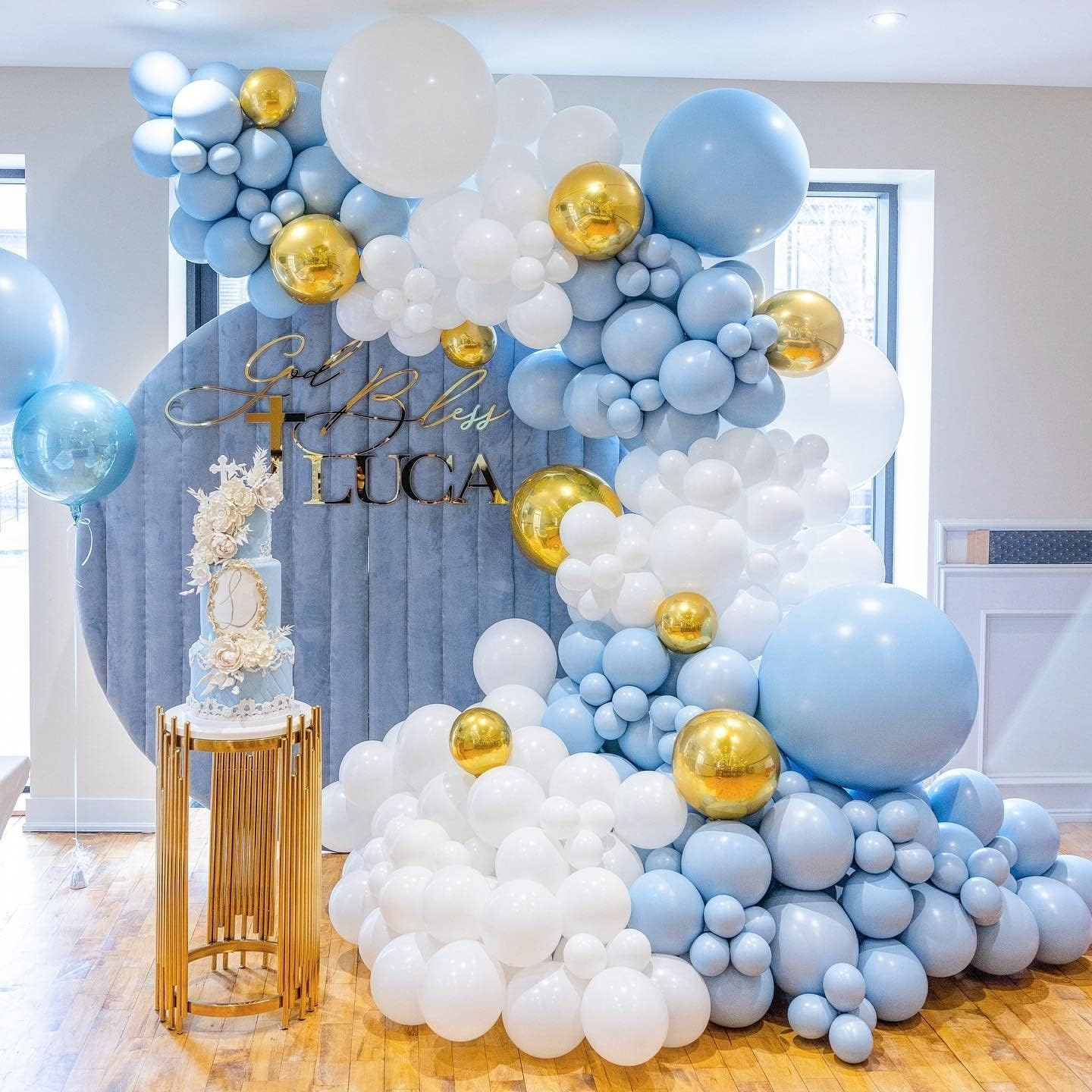 138 Pcs Blue White Balloons Garland Kit, Light Blue Balloon Arch with Gold Foil Balloons for Baby Shower Bridal Shower Boy Girls Birthday Wedding Party Teddy Bear Party Decorations image number 2
