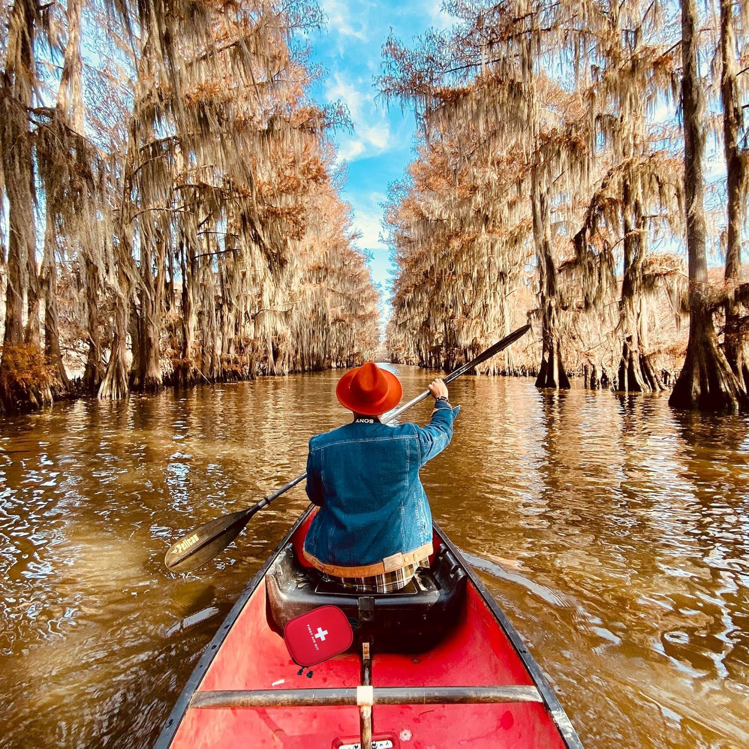 First Aid Kit, 120 Pcs Small Waterproof Medical Kit for Hiking, Backpacking, Camping, Travel, Car, Emergency First Aid Supplies & Survival Kit Be Prepared for All Outdoor Adventures or at Home & Work image number 4