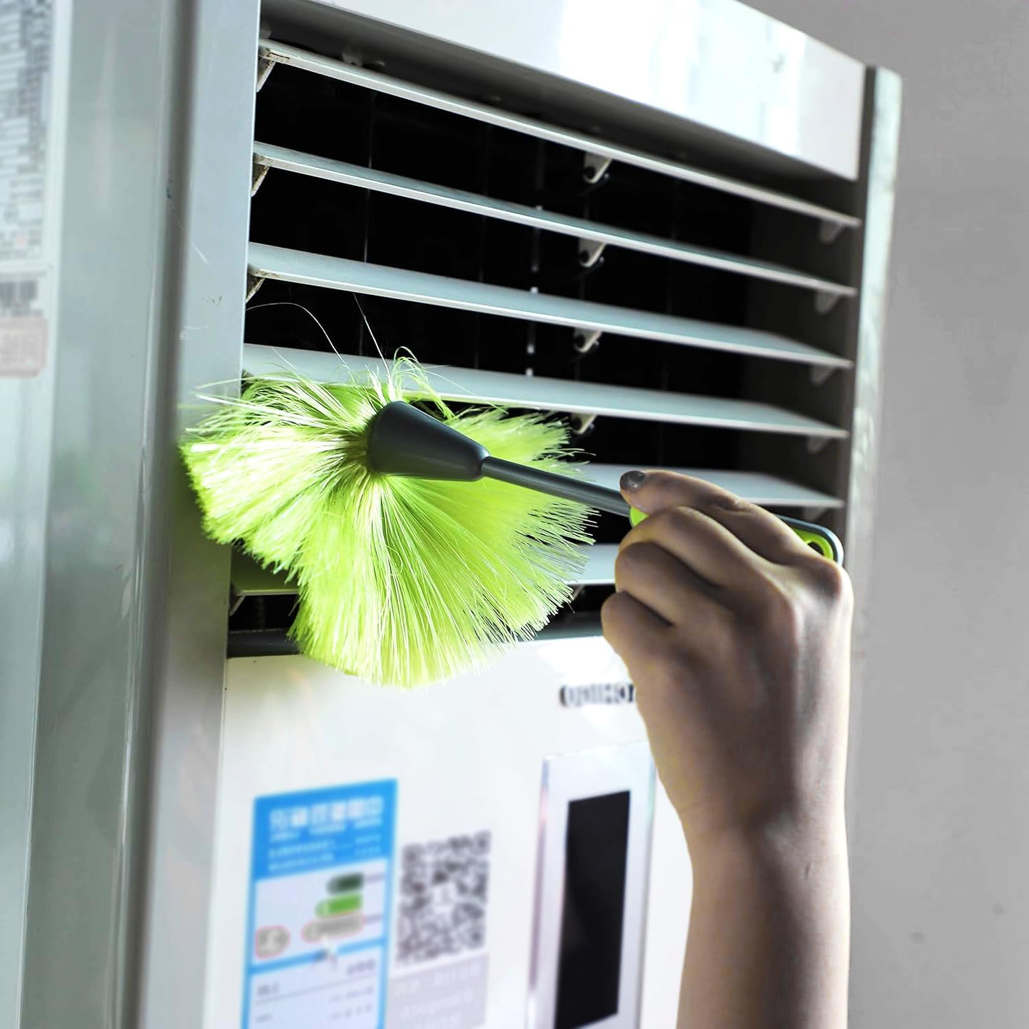 YUNYU 3 Pack Washable Reusable Ergonomic Handle Plastic Dusting Tool for Home and Office Multi-Surface Cleaning (Blue, Green, Pink) image number 4