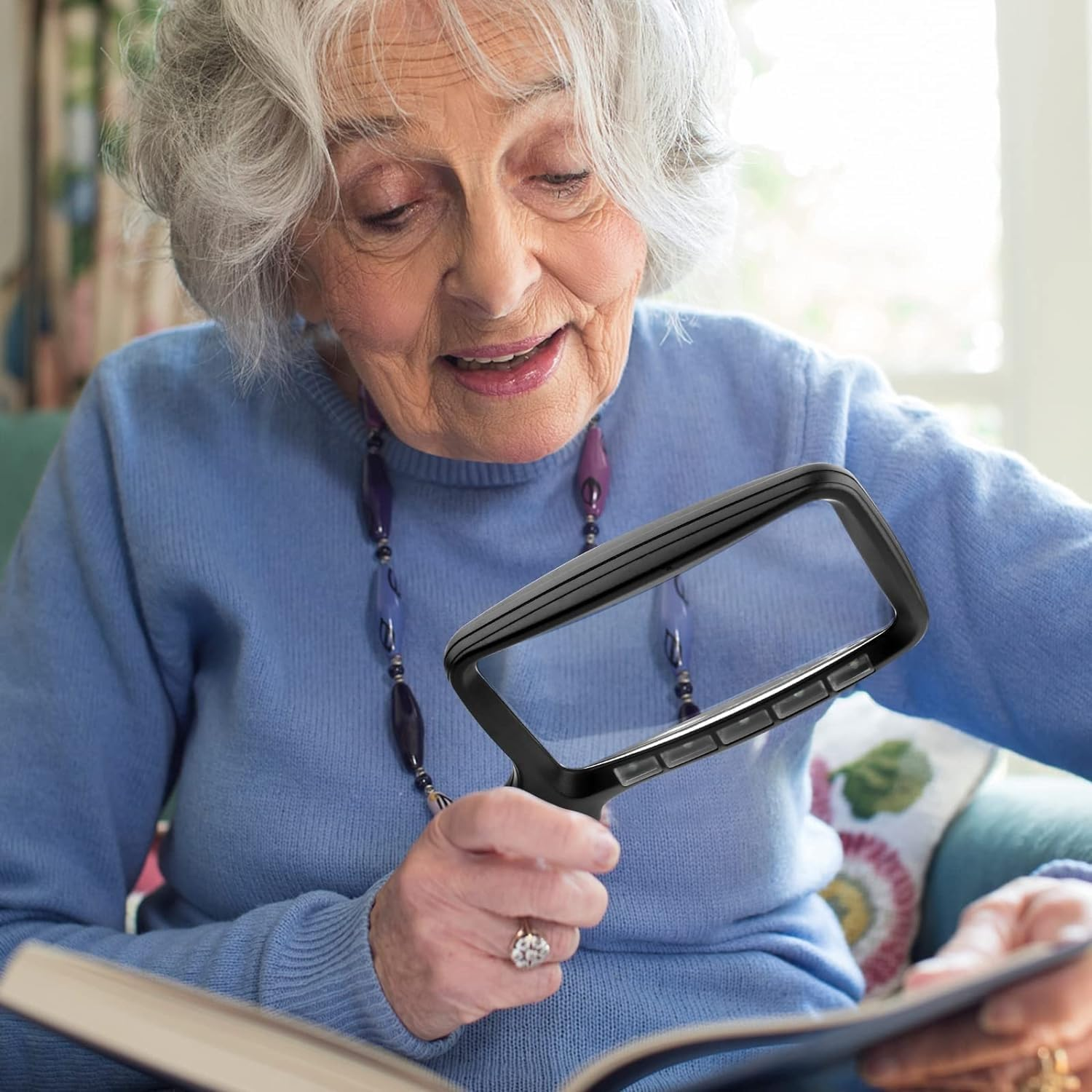 Lh-Large Hand Magnifying Glass Handheld Folding Reading Magnifier 3X Magnification with 5 Dimmable Leds Ideal for Reading Small Prints, Book image number 6