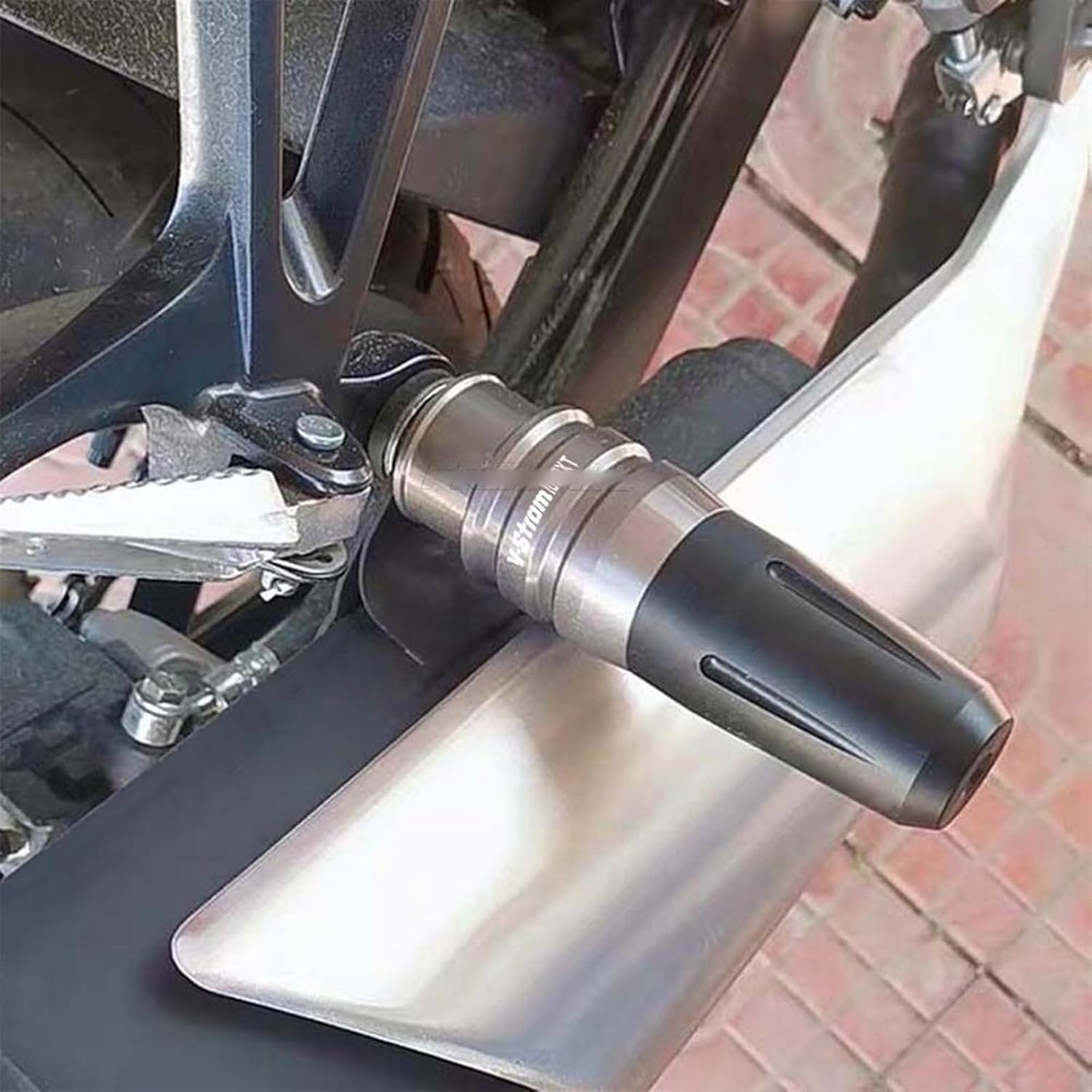 Motorbike Frame Sliders for S┐Uzuki Vstrom1000Xt V-Strom 1000XT Vstrom 2002-2018 2017 2016 Motorcycle Accessories Aluminum Exhaust Slider Crash Protector (Color : Black, Size : Vstrom1000Xt) image number 4