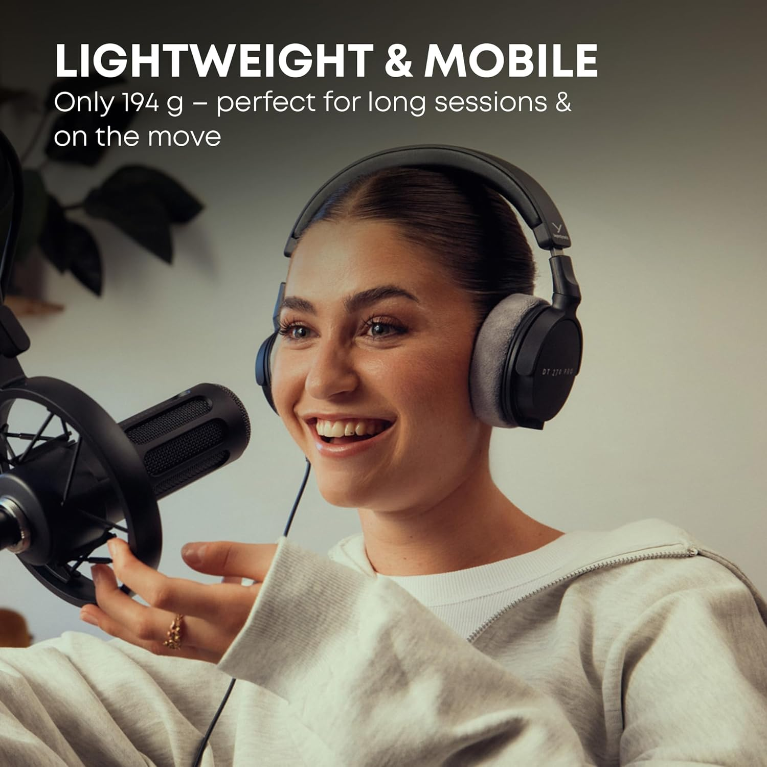 Beyerdynamic DT 270 PRO Compact Studio Over-Ear Wired Headphone (BD1002202) image number 3