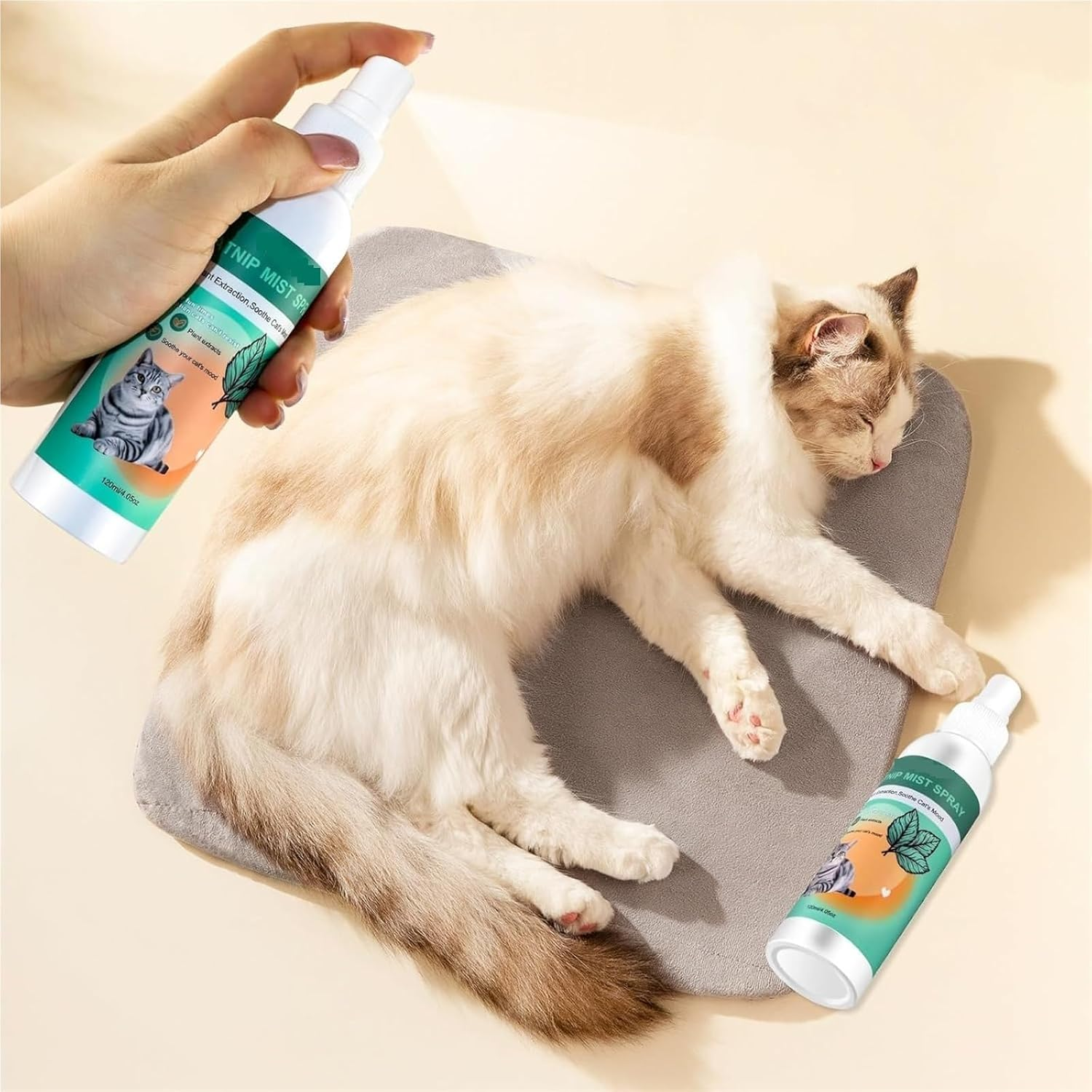 Catnip Spray, Relieves Stress and Calms, Outdoor Training Spray, Helps Kittens Feel Happy and Energized.