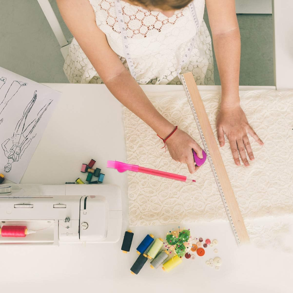 12Pcs Tailors Chalk with Brush Cap,Fabric Pencils Water Soluble Pen Tailor Mark Chalk with Brush Cap,Three Colors Pencils for Tailors Chalk,Sewing Pencils for Tailor or Home Marker and Tracing Tools image number 6