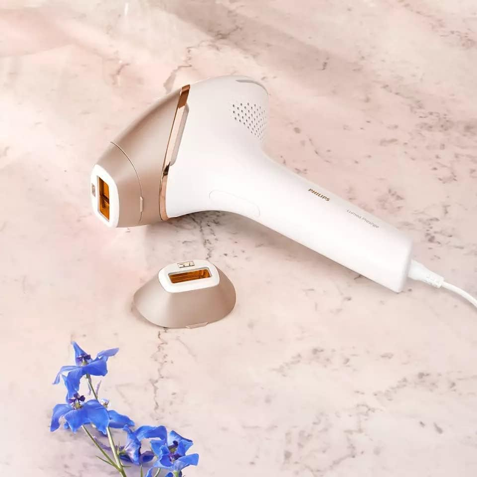 Philips Lumea Prestige IPL Hair Removal Device with Smartskin Sensor, 2 Intelligent Attachments, Body and Face with Senseiq Technology, White/Rose Gold, BRI945/00 image number 4