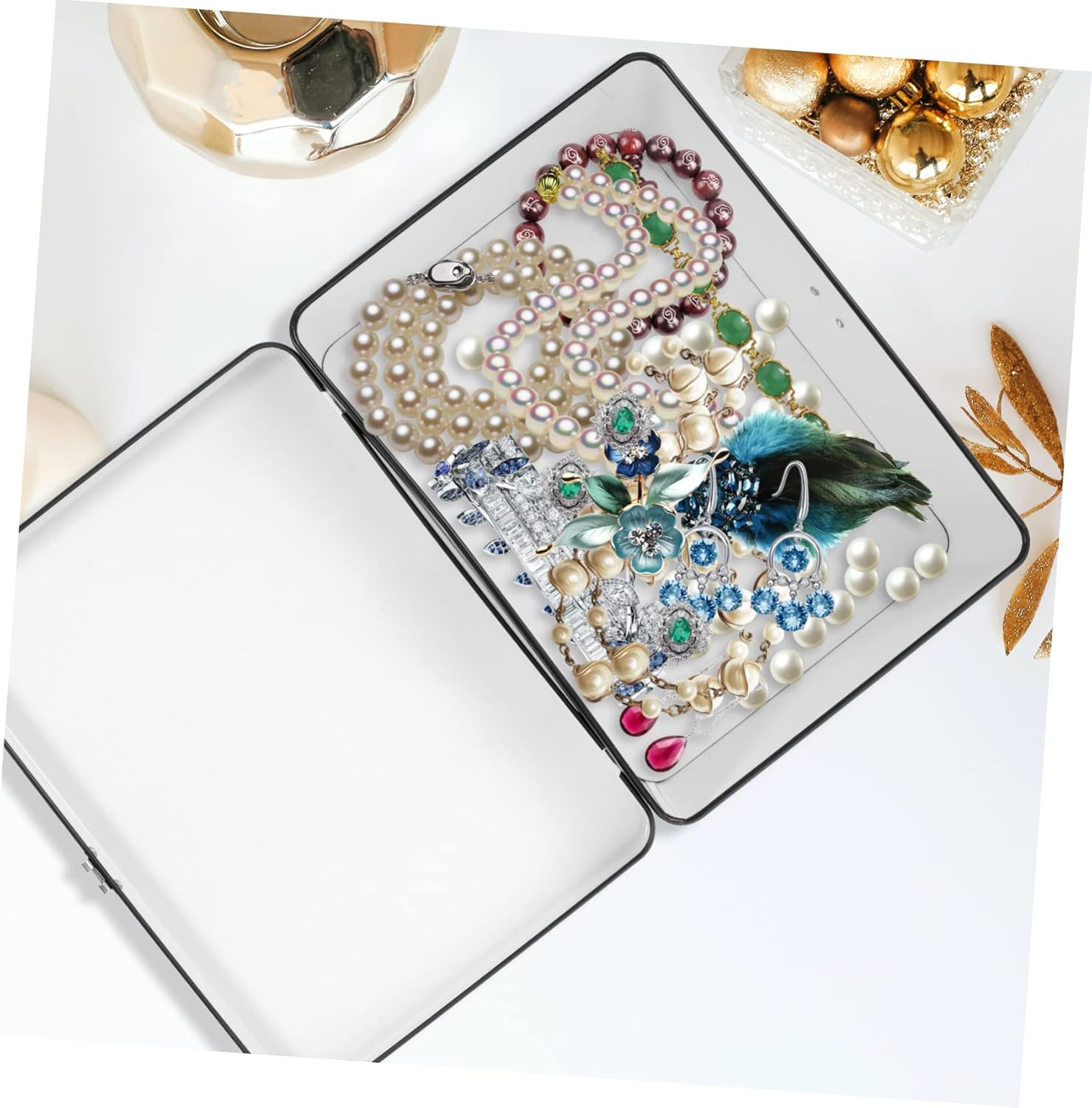 Vintage Tinplate Storage Box Lock Large Rectangle Decorative Tin Case for Jewelry Money Souvenirs Desktop Organizer Key image number 6