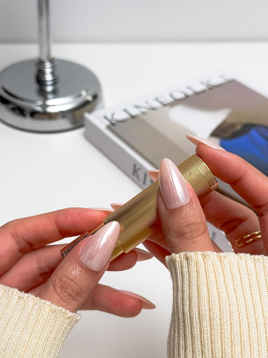 Bianco Sue Press-On Nails | Shimmery Pink Almond False Nails, Reusable Stick-On Fake Nails with Adhesive Tabs and Glue | Salon-Grade Quality | Transparent Storage Box | 15 Sizes - 30 Nail Kit image number 3