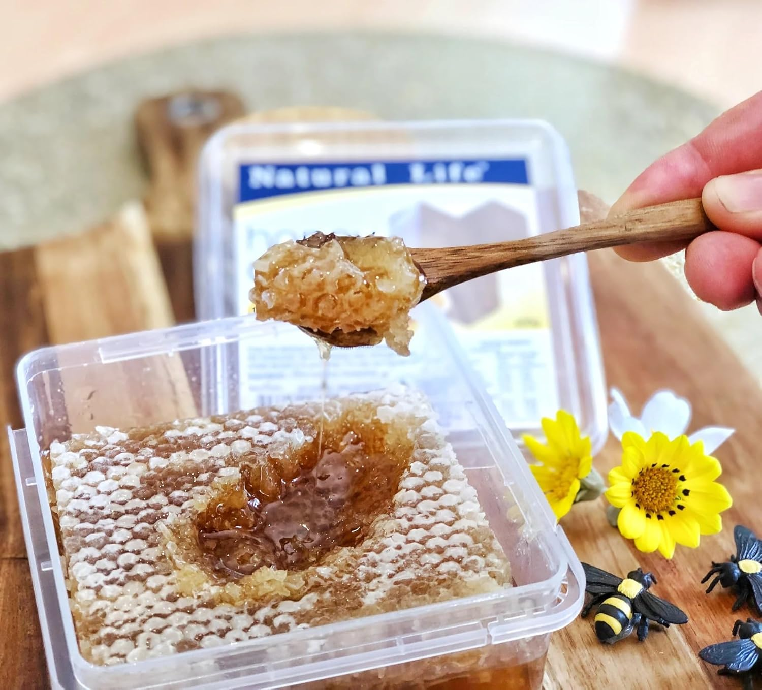 Natural Life Honey Comb 400G image number 1