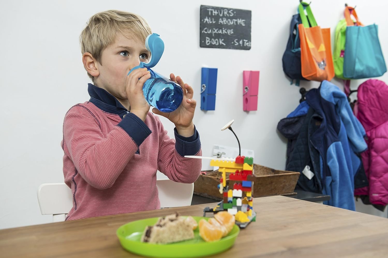 Nalgene Sustain Tritan Bpa-Free Kids on the Fly Water Bottle Made with Material Derived from 50% Plastic Waste, Leak Proof, Durable, BPA Free, Carabiner Friendly, Reusable, 12 Oz, Green Sprout image number 4