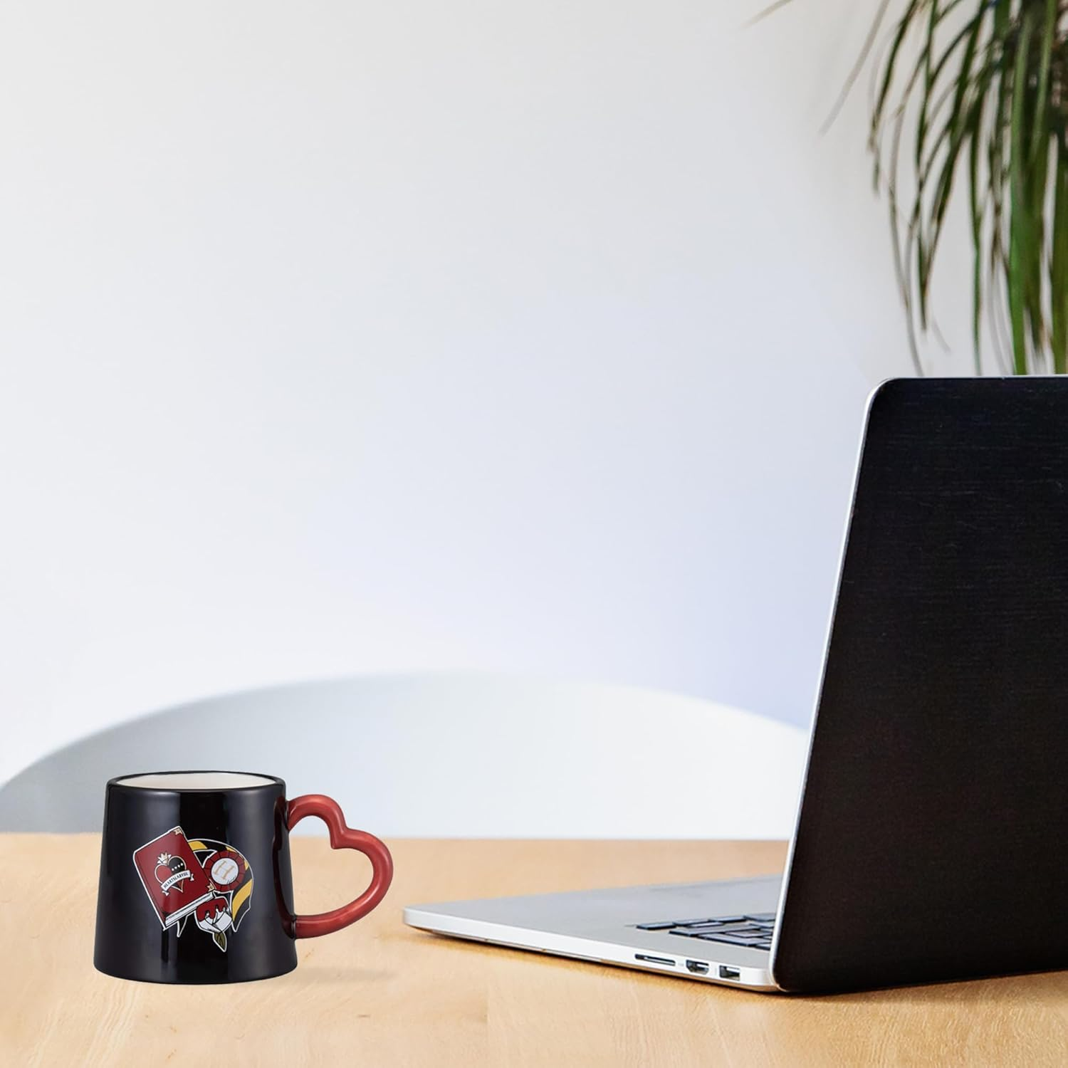 Disney SAN3426-1 Twisted Wonderland Hearts Labul Dorm Handle, Mug, Large, 10.1 Fl Oz (300 Ml) image number 6