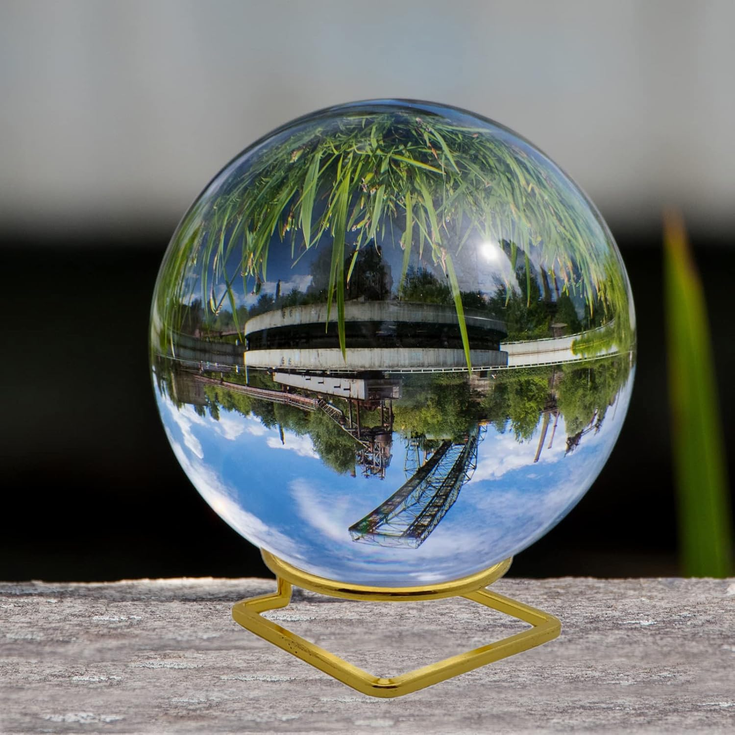 Nwsrayu 2 Pieces Metal Crystal Ball Holder, Lensball Base, Sphere Display Stand for Globe Balls ,Geode, Rocks, Crystals, Baseballs,Tennis Balls,Mineral Agate Fossil Coral Gemstone 50-110 Mm image number 3