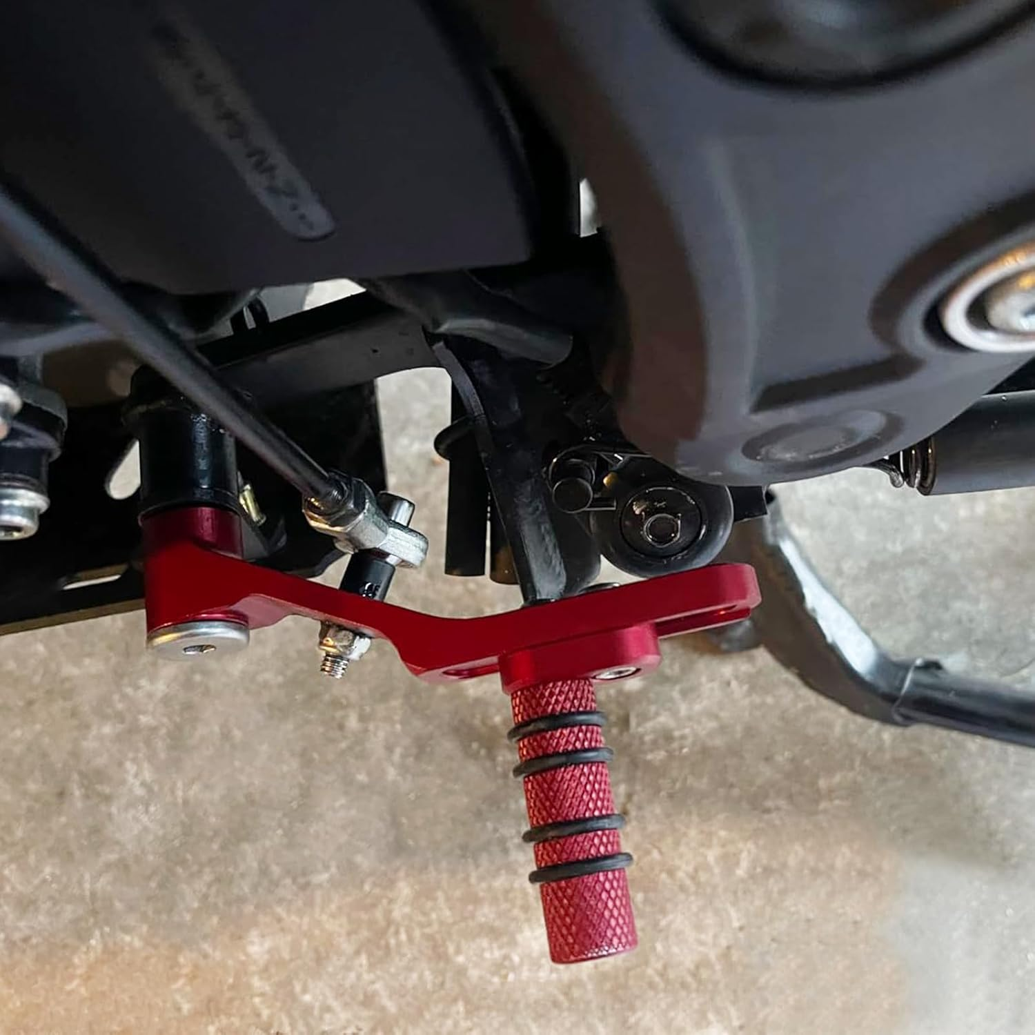 Motorbike Accessories Shifter Pedal Toe Pegs Left Gear Shift Lever Compatible with Honda CB500X CBR500R CB500F CBR400R CB400X CB400F NX400 NX500 (Red) image number 4
