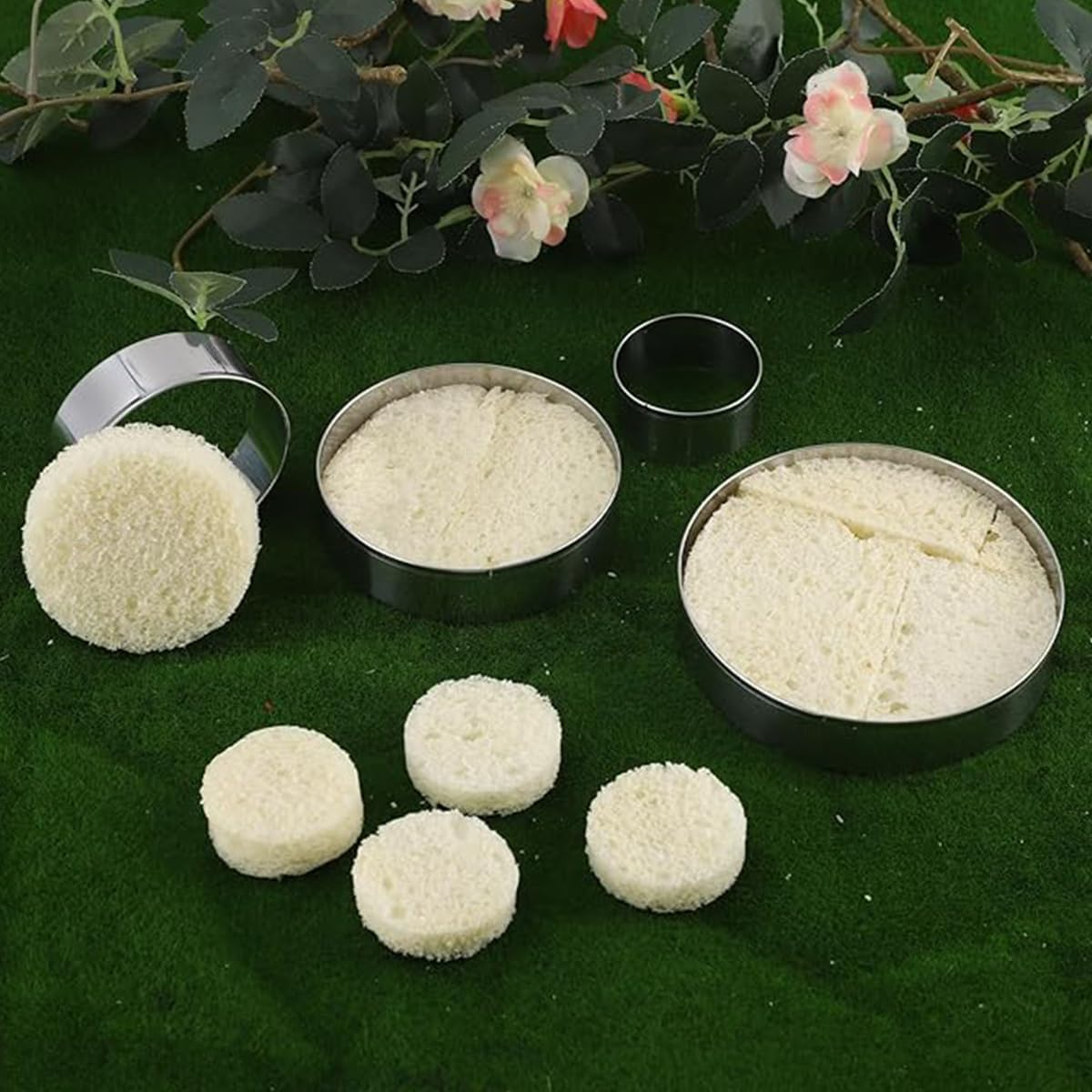 6 PCS round Cookie Cutter Set (5, 7.6, 8.5, 9.5, 10, 12.8 Cm),Stainless Steel Circle Cutters Donut Cutter for Baking,Biscuits,Cakes,Sandwiches,For Kids Holiday Birthday Party,Durable & Easy to Clean image number 4