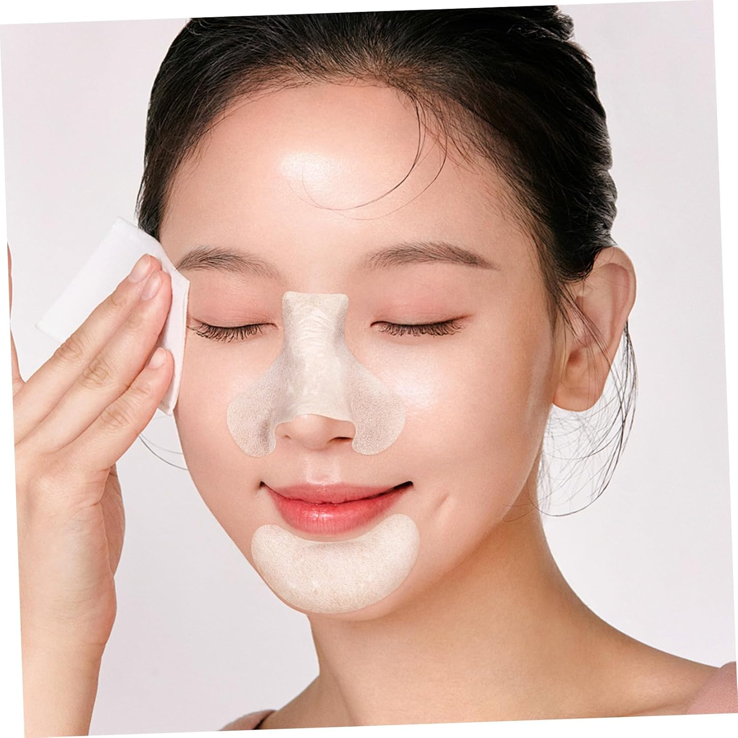 T-Zone and Chin Pore Cleansing Nose Patches 200Pcs Cotton Face Pads Deep Cleansing Skin Care for Facial Spa and Salon Use image number 5