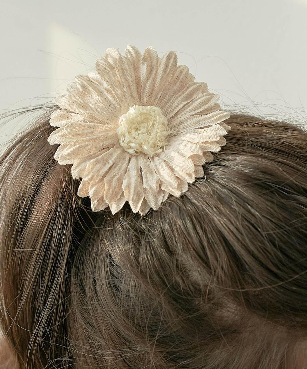[Laura] Hair Accessories Cottage Flower Hair Elastic for Girls Diameter: 3.1 Inches (8 Cm) (Because It Is Handmade, There May Be Minor Errors.), Beige, 直径：8Cm (ハンドメイドですので細かな誤差が生じることがあります。予めご了承ください。)