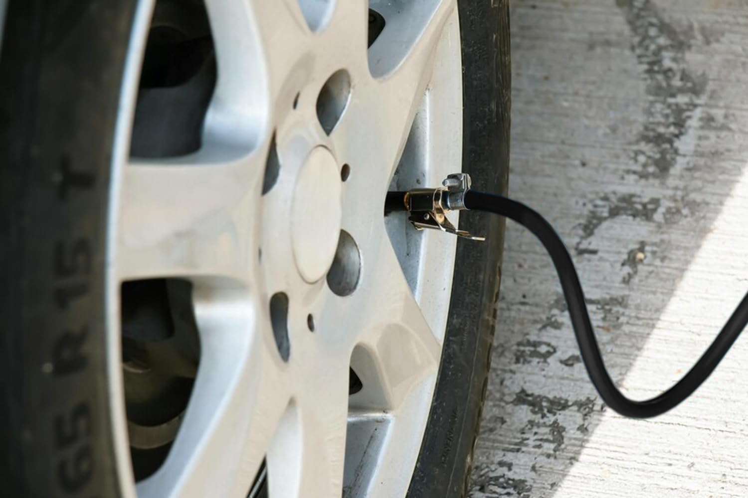 Silicone Vacuum Tubing Hose Line, 10 Ft 1/4" (6Mm) Inner Diameter Hose, Auto Replacement Vacuum Hose Line for Vehicle Radiator, Black image number 2