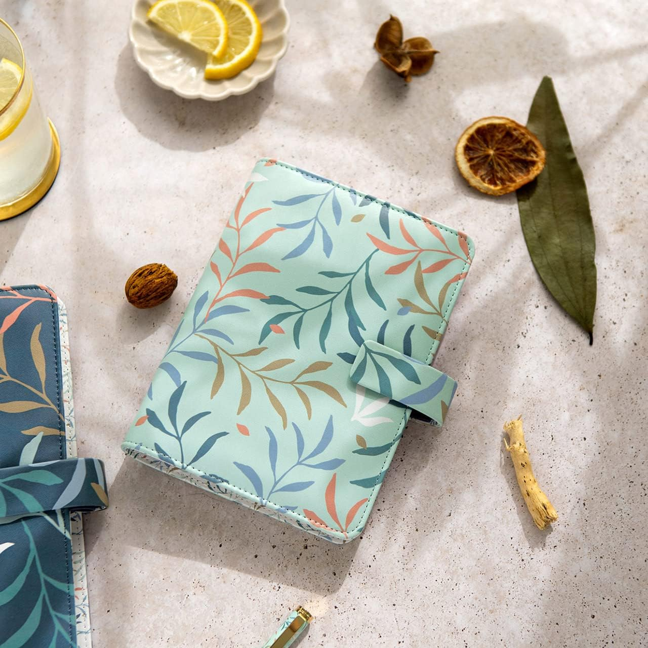 Filofax - Botanical Organiser 2023 - Personal - Mint - Green image number 4