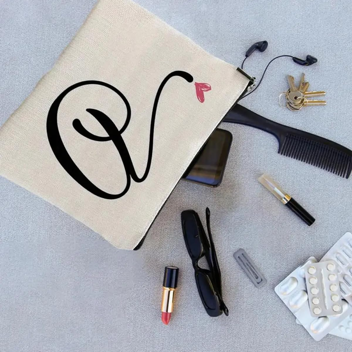 LAKYMIE A-Z Personalised Cosmetic Bag, Small Make-Up Bag, Toiletry Bag, Birthday Gifts for Women, Mothers, Best Friends and Bridesmaids (Letter D) image number 1