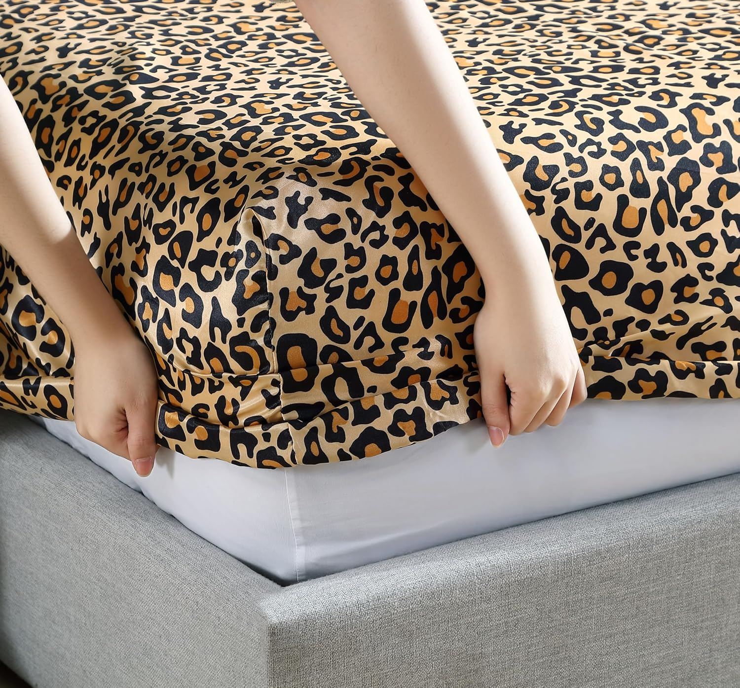 Elite Home Products 100% Luxury Satin Polyester Solid Sheet Set, King, Leopard image number 5