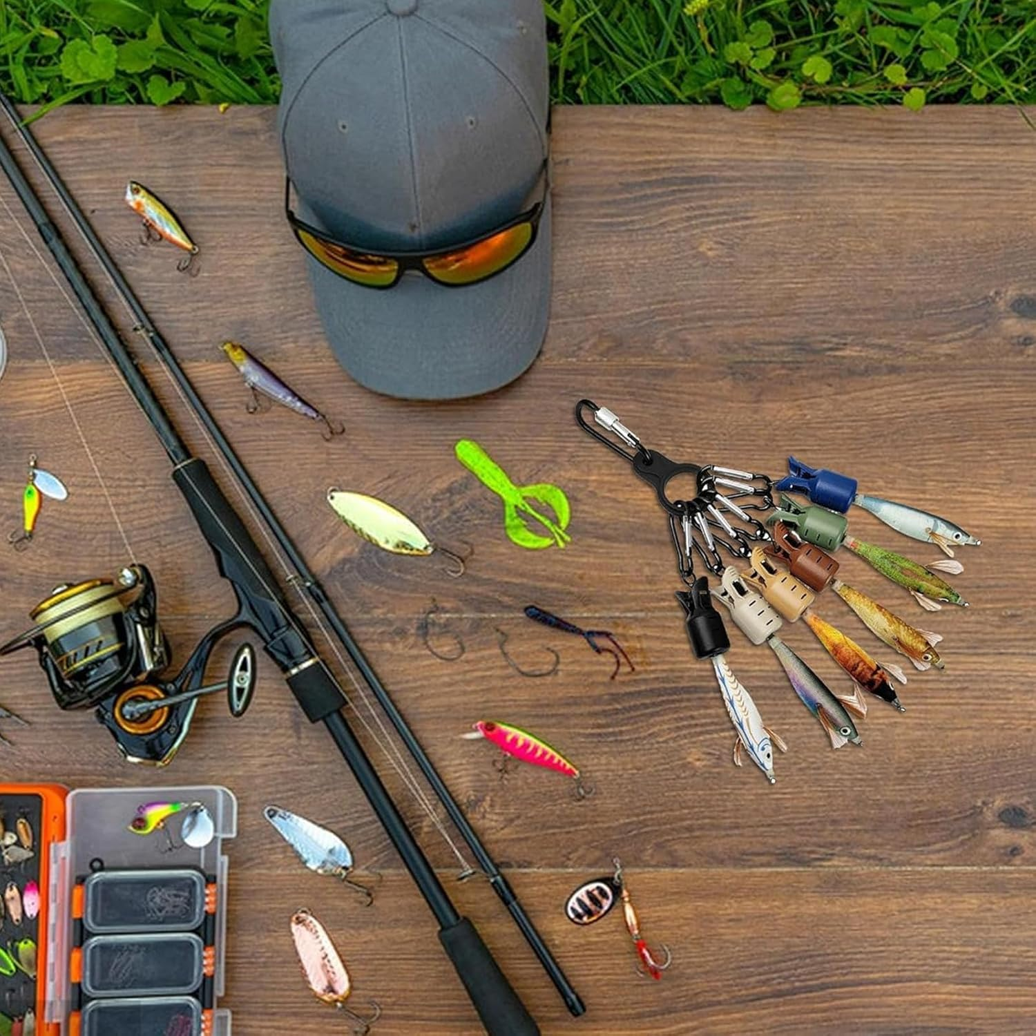 Rhoyee 6PCS Squid Jig Hook Covers with Carabiner &ndash; Durable Lure Safety Protectors for Fishing Bait & Squid Hooks, Universal Fit Hook Guard Case for Saltwater & Freshwater Anglers image number 5