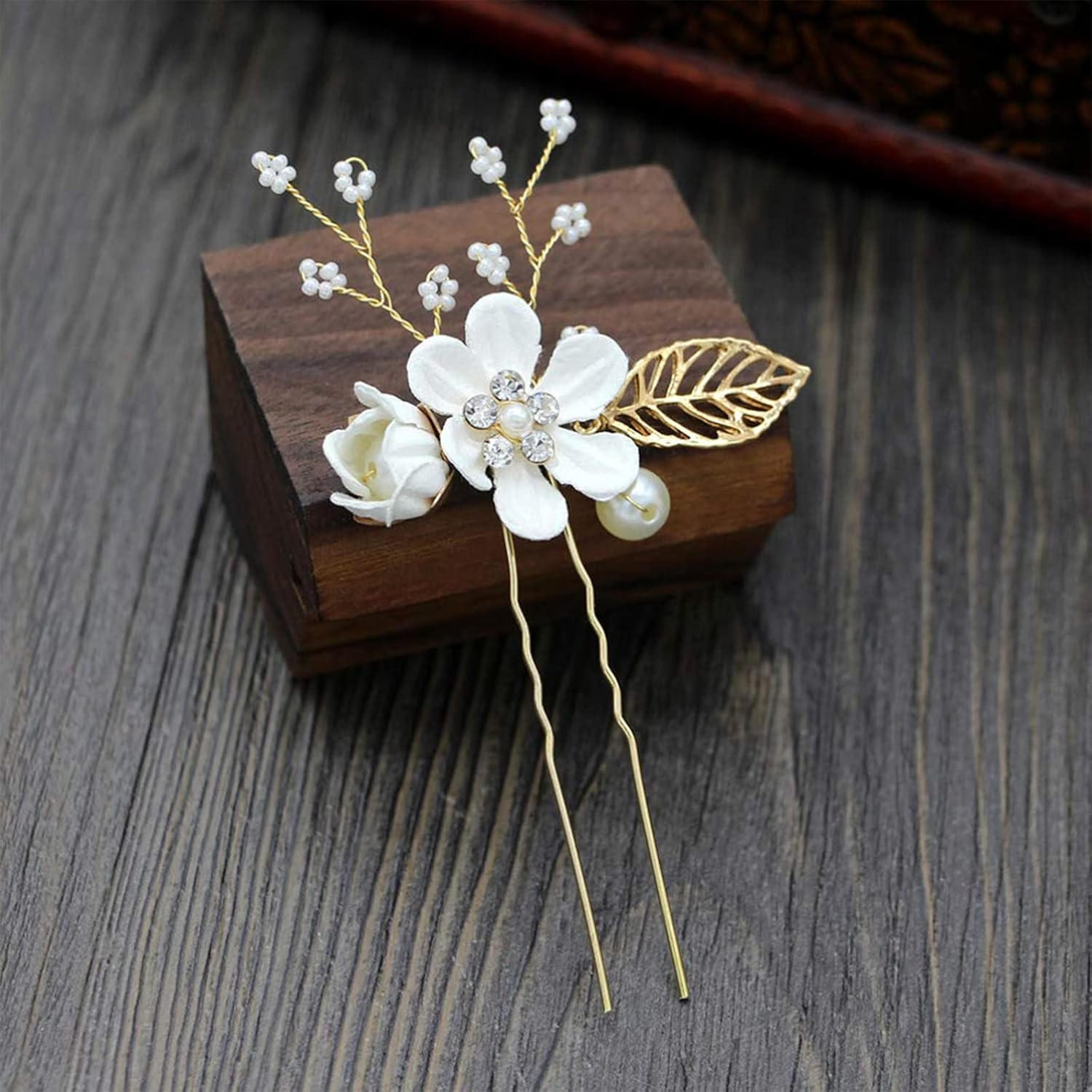 4 Pieces Durable Hair Comb Wedding Bridesmaids Wedding Hair Accessories Hair Comb for Bridal Accessories for Bridesmaids or Flower Girls, Simple and Generous (White) image number 3