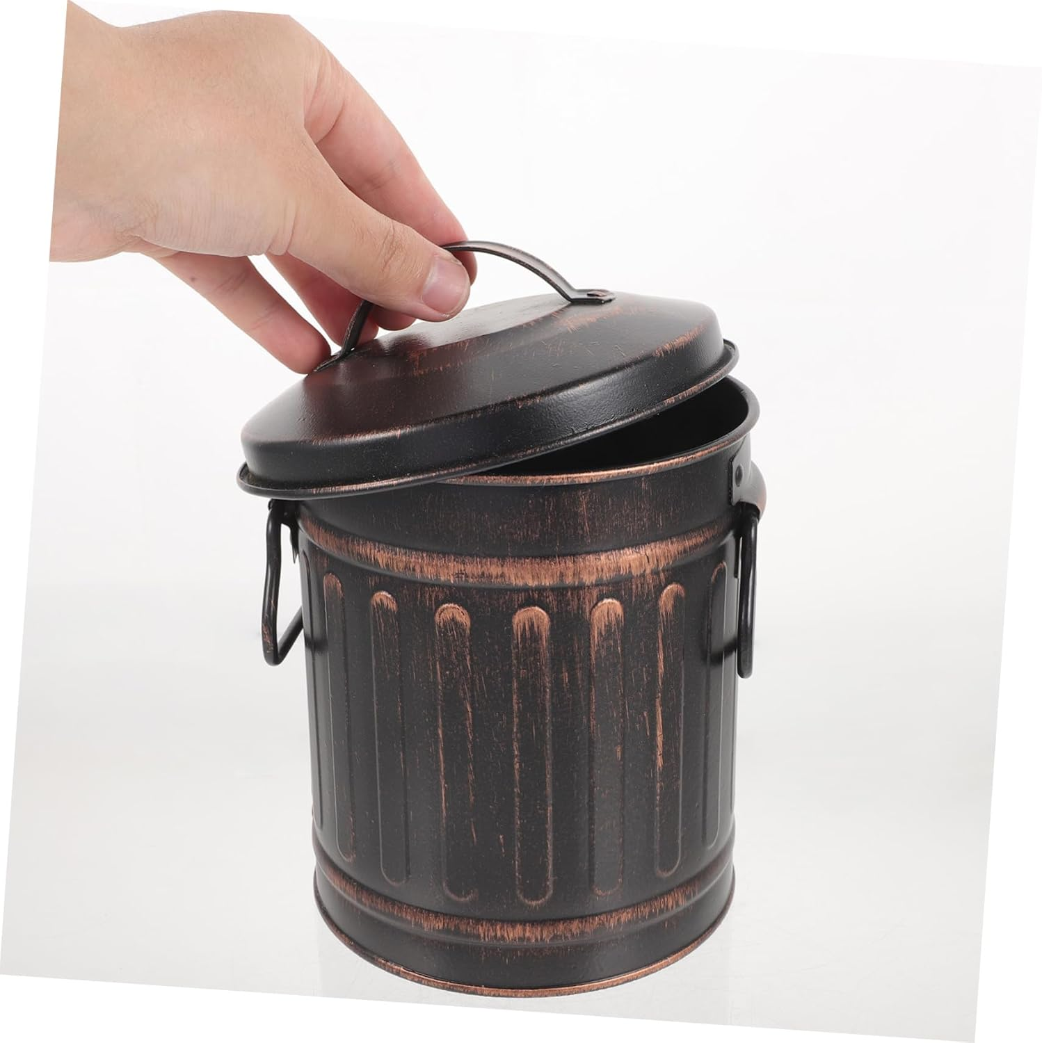 Fireplace Ash Bucket with Lid Coal Storage Container for Ashes Iron Design Compact Lightweight for Kitchen BBQ Use Capacity Ash Bin image number 5
