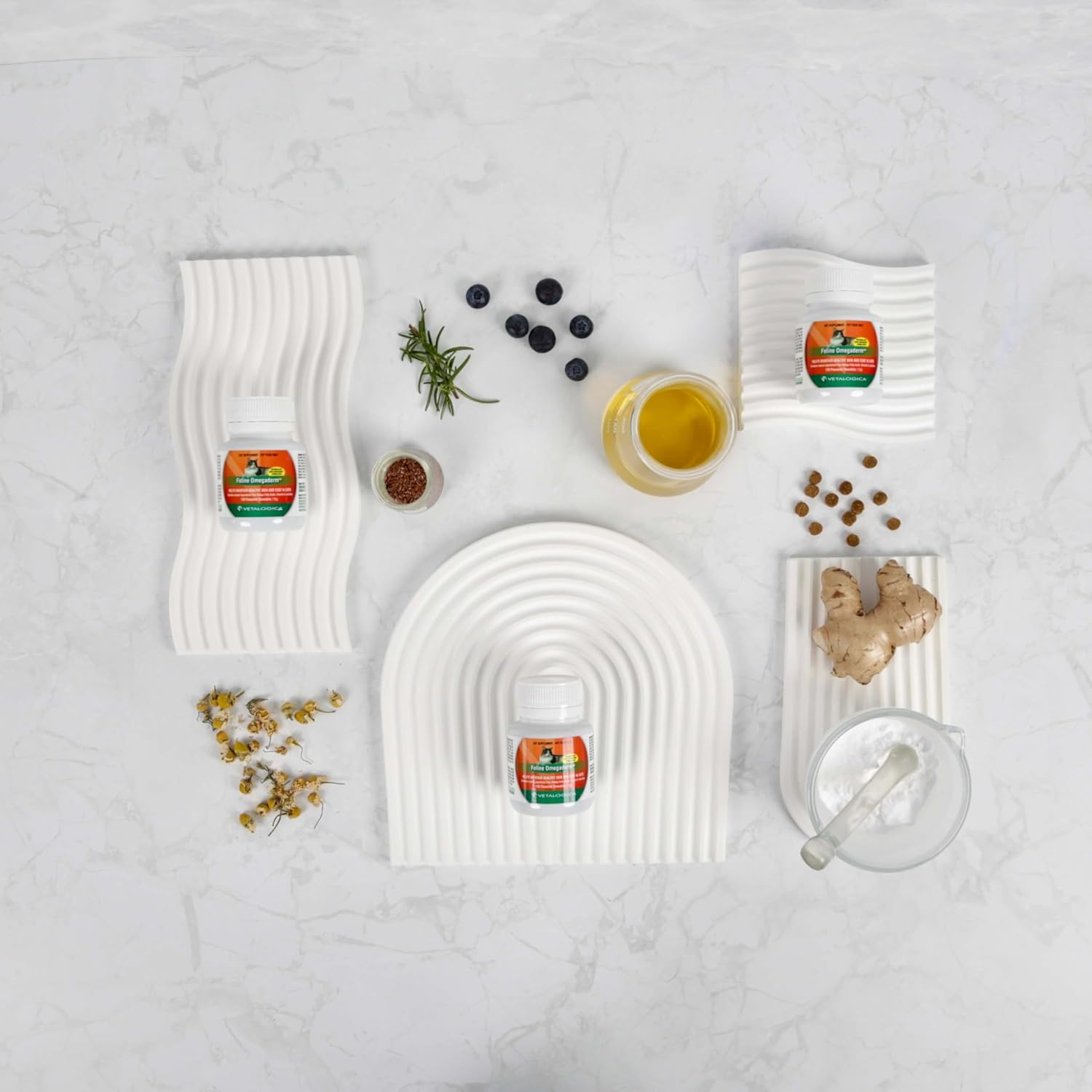 Vetalogica Feline Omegaderm Healthy Skin and Shiny Coat Supplements 120 Chewable Tablets image number 1