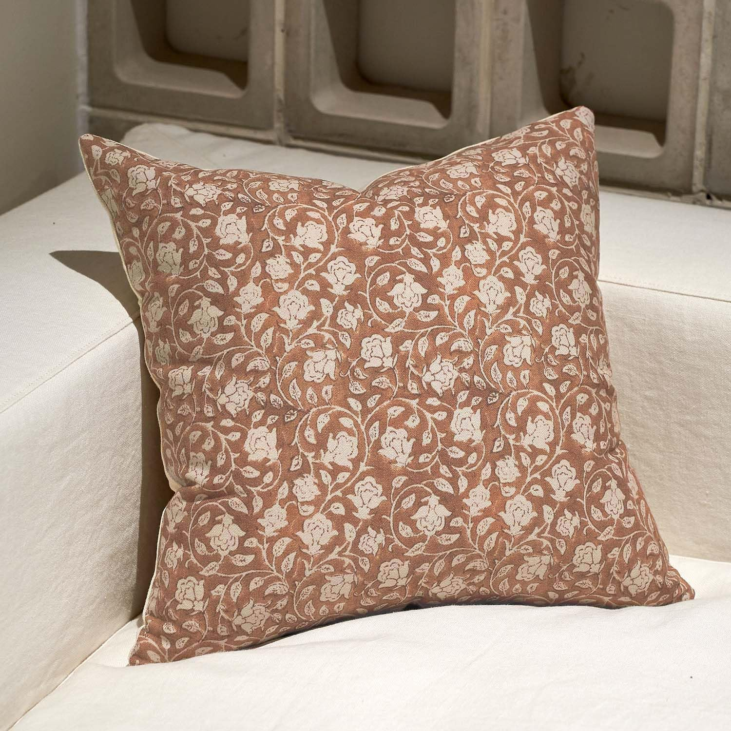 DOMVITUS Floral Pillow Covers 18X18, Throw Pillows for Couch, Block Print Pillow Cover, Decorative Neutral Accent Throw Pillow Covers for Living Room, 1PC, Brownish Orange