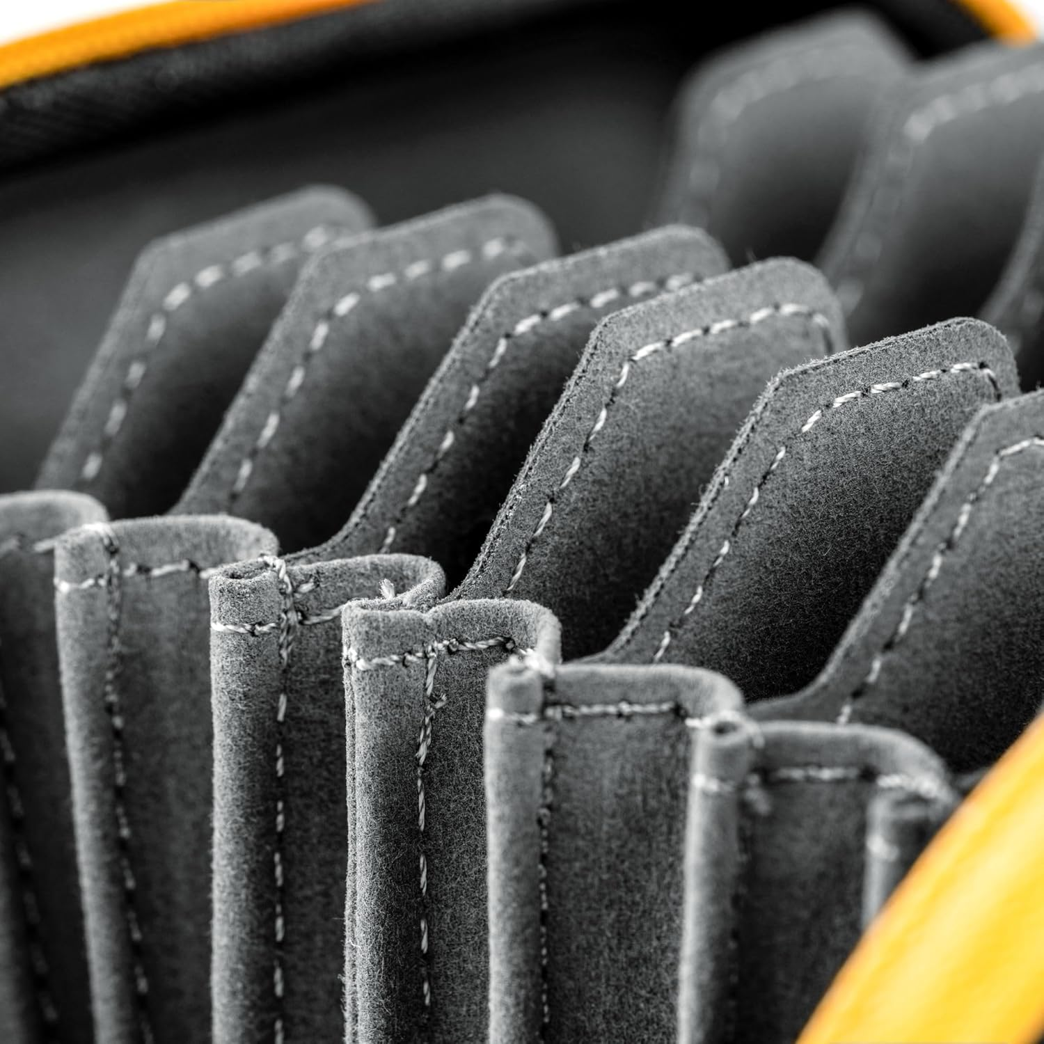 Nisi - Caddy II Circular Filter Case, Portable and Lightweight Camera Lens Pouch for 8 Filters, Fits up to 95Mm, Waterproof and Shockproof, Larger Opening Lens Bag, Caddy Case with Metal Hanging Clip image number 2