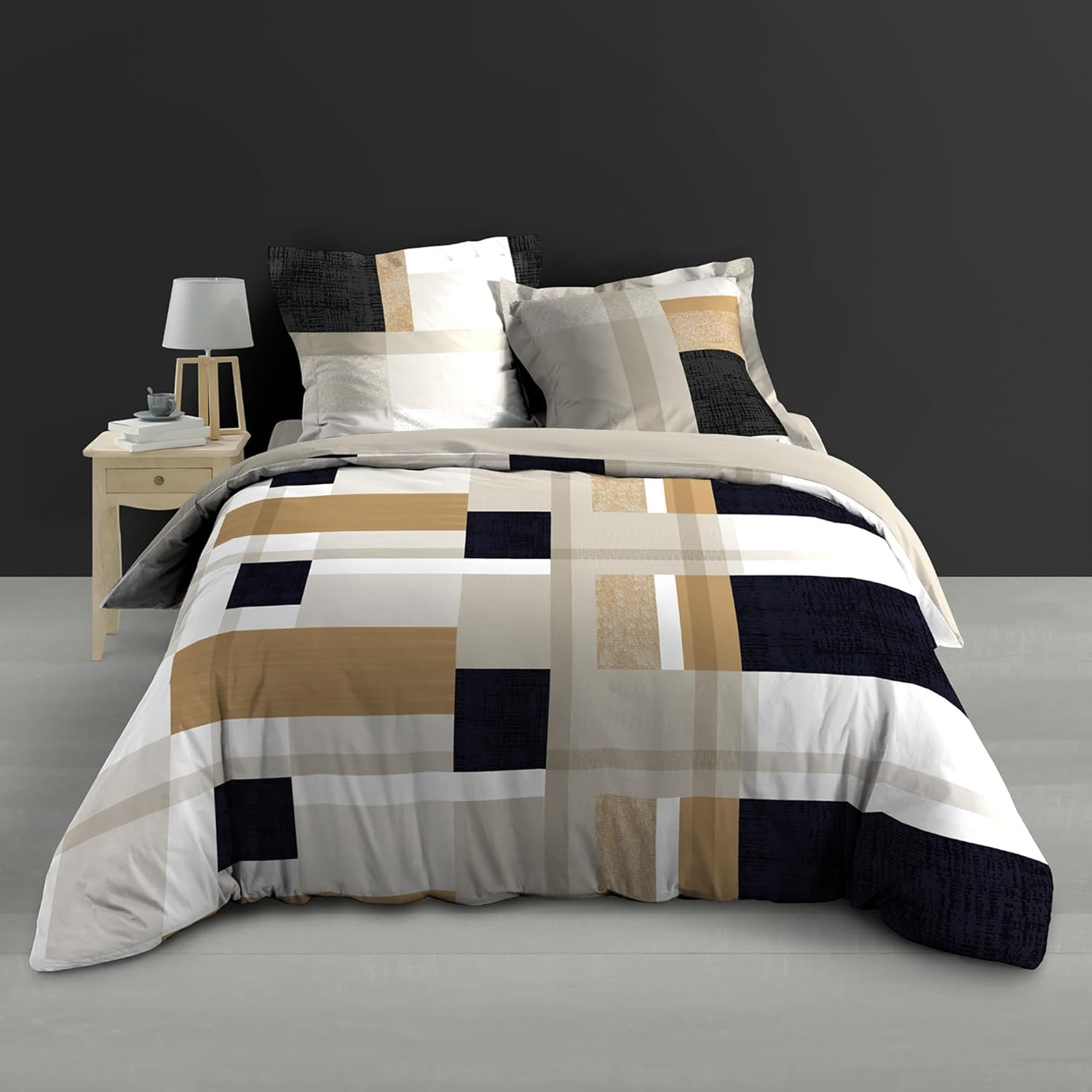 Douceur D'Int&eacute;rieur, 3 Piece Bedding Set (260 X 240 Cm) Chilipop Pink 100% Cotton